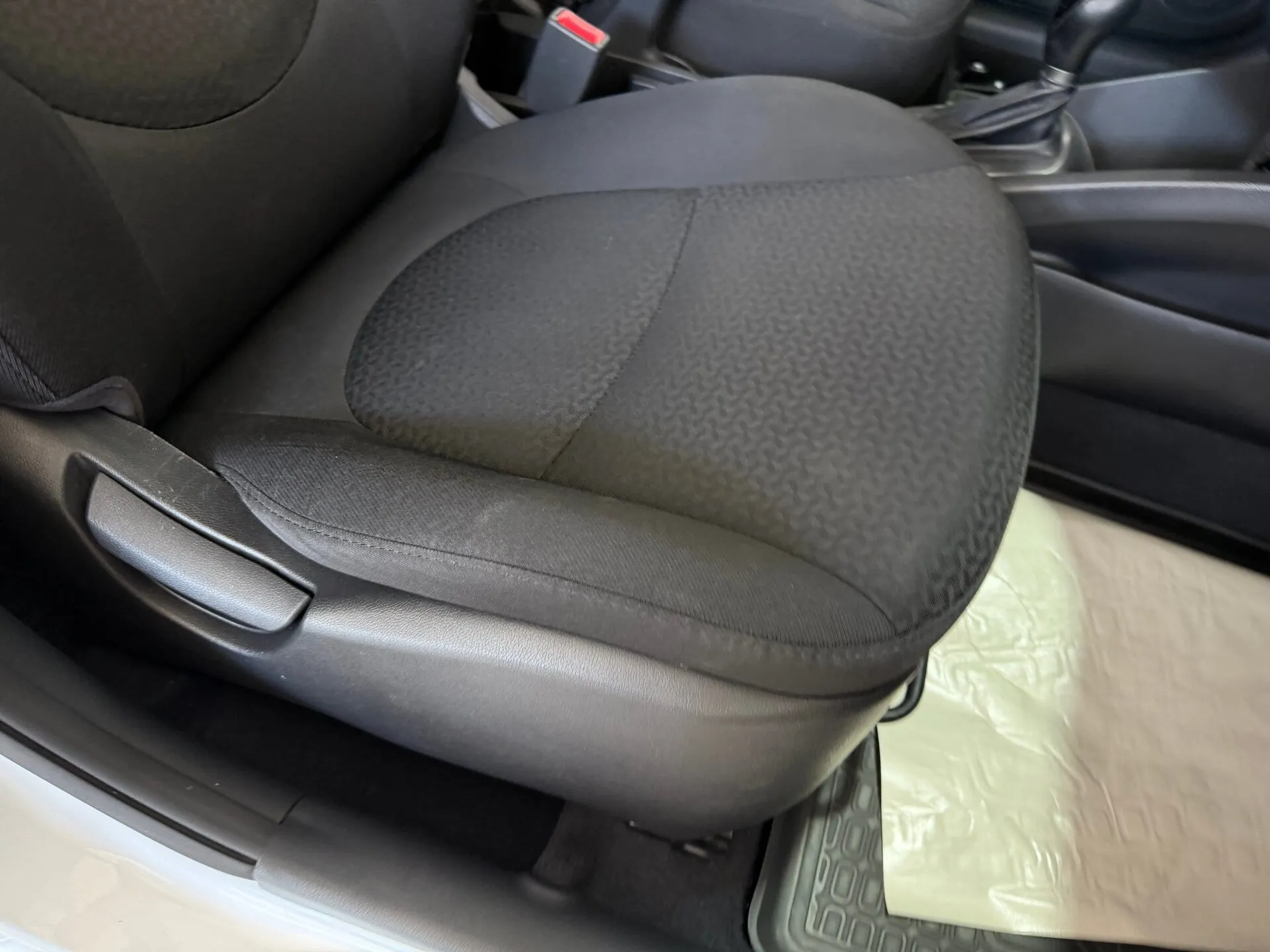 Kia Rio — фото 23 из 28