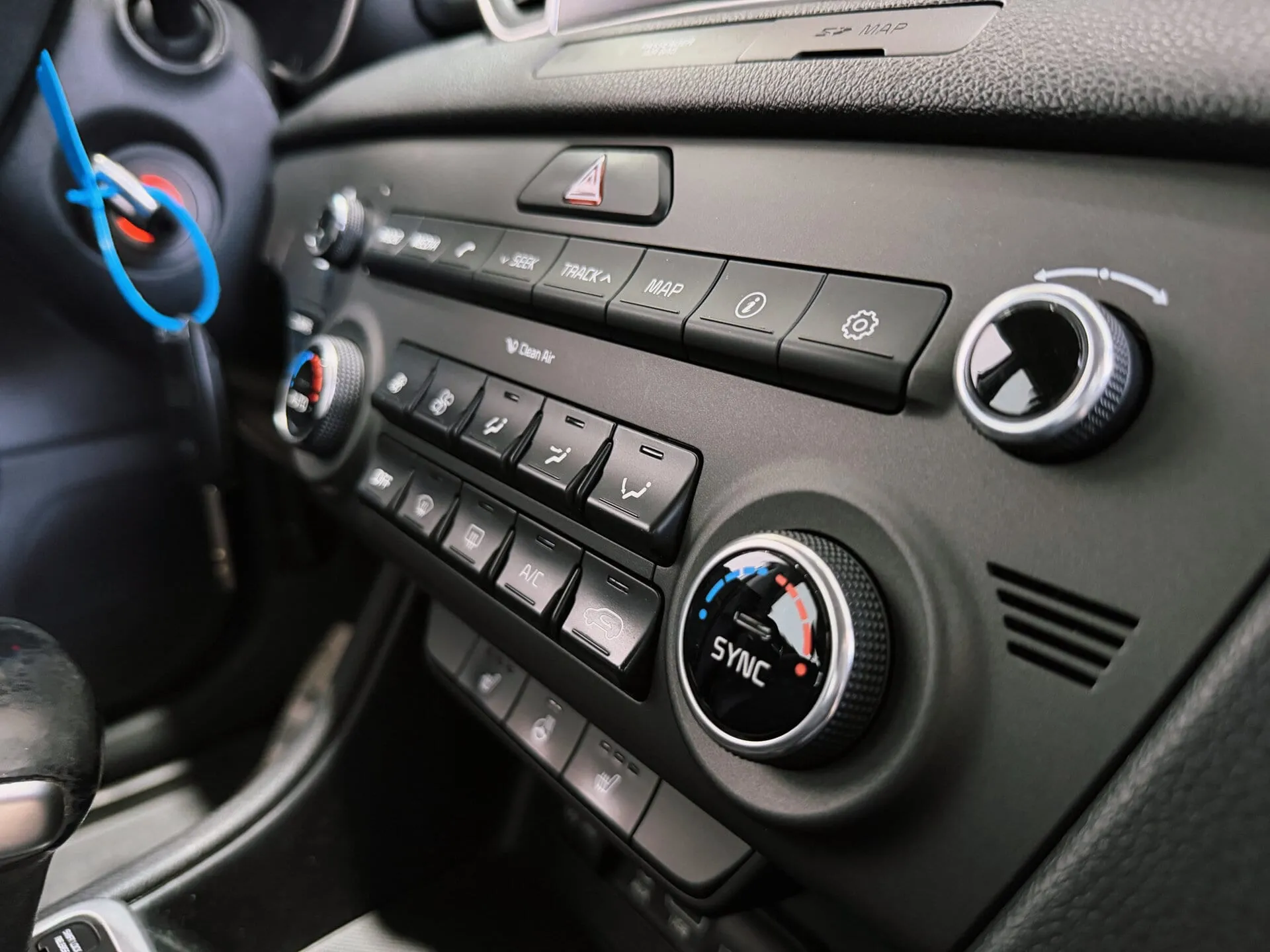Kia Sportage — фото 13 из 34