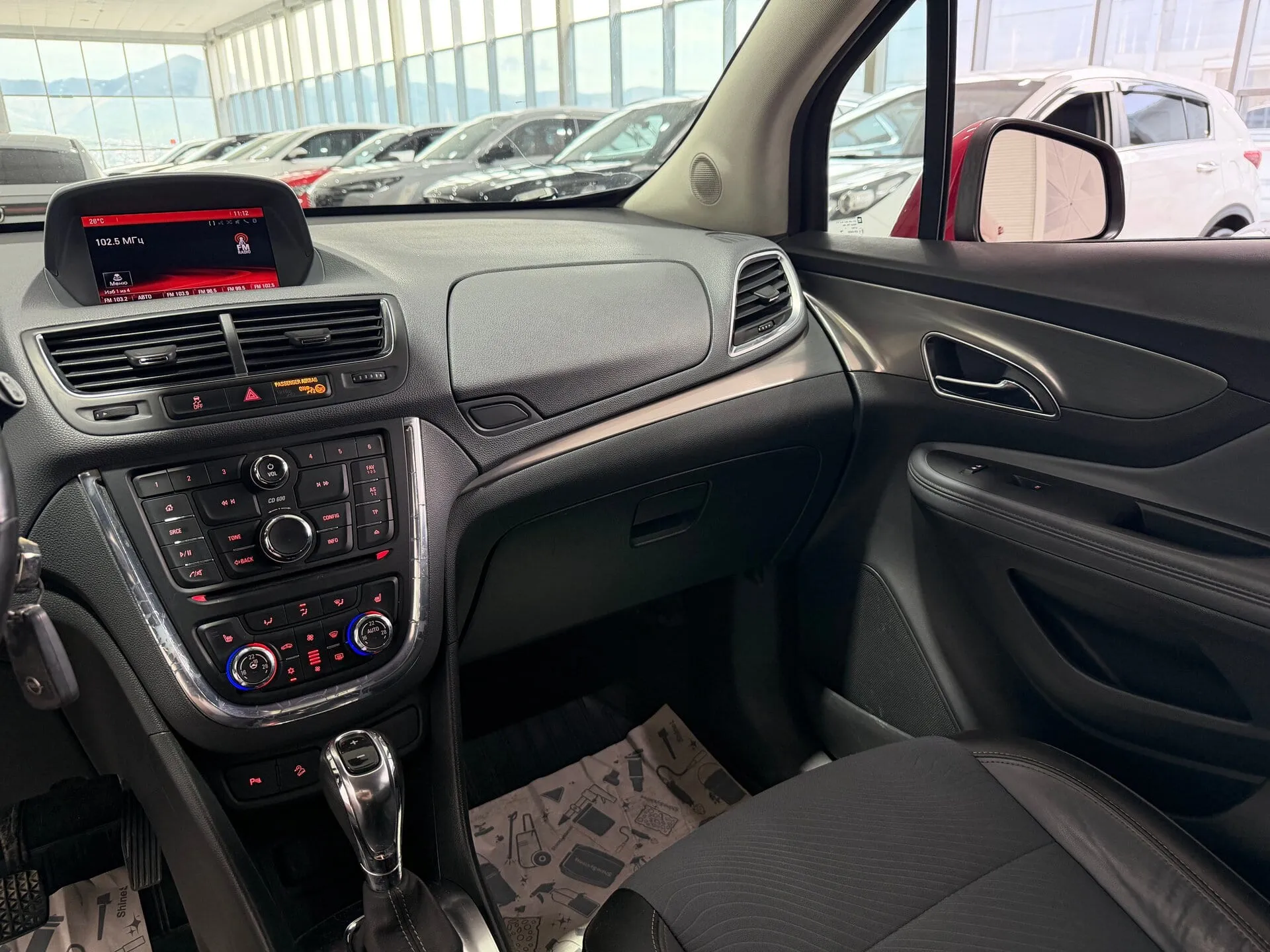 Opel Mokka — фото 13 из 36