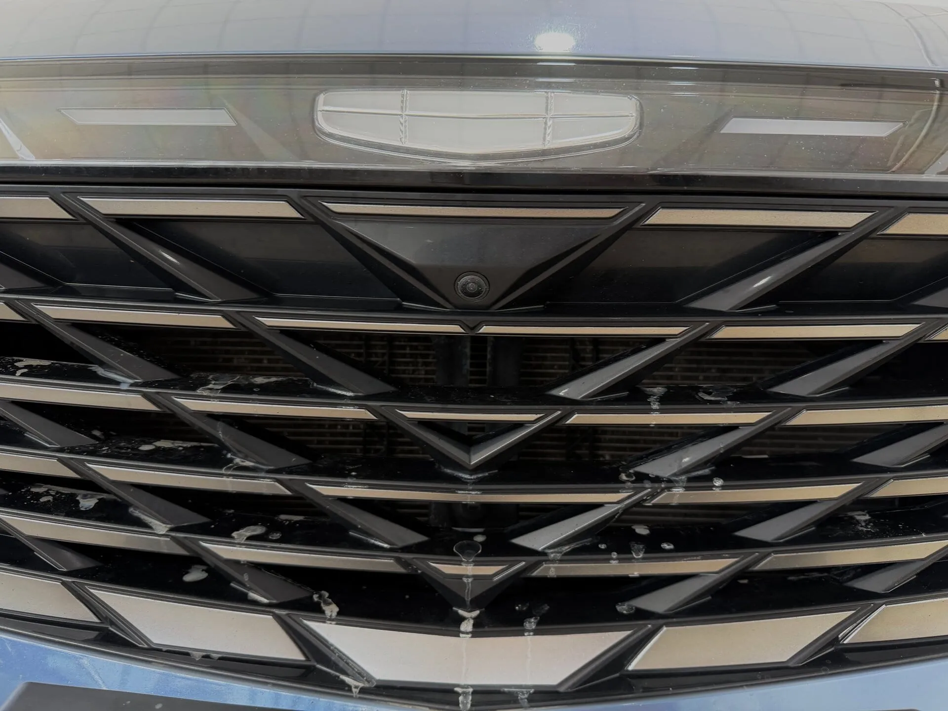 Geely Atlas — фото 28 из 44