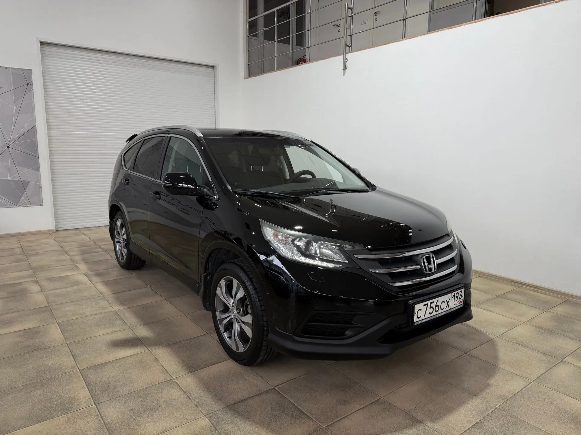 Honda CR-V — фото 2 из 30