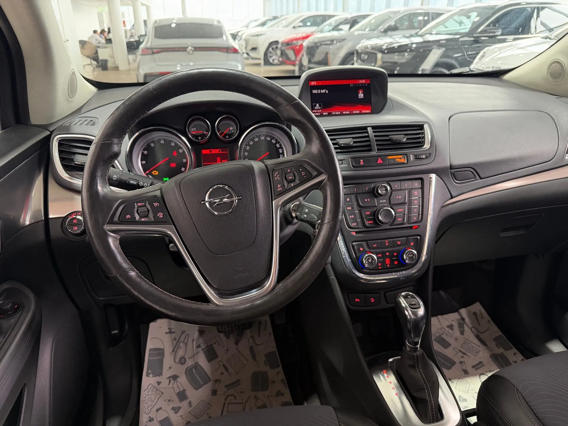 Opel Mokka — фото 11 из 36