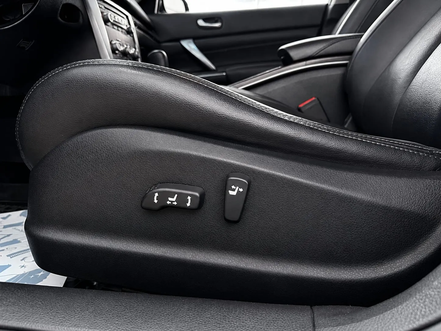 Nissan Teana — фото 33 из 36