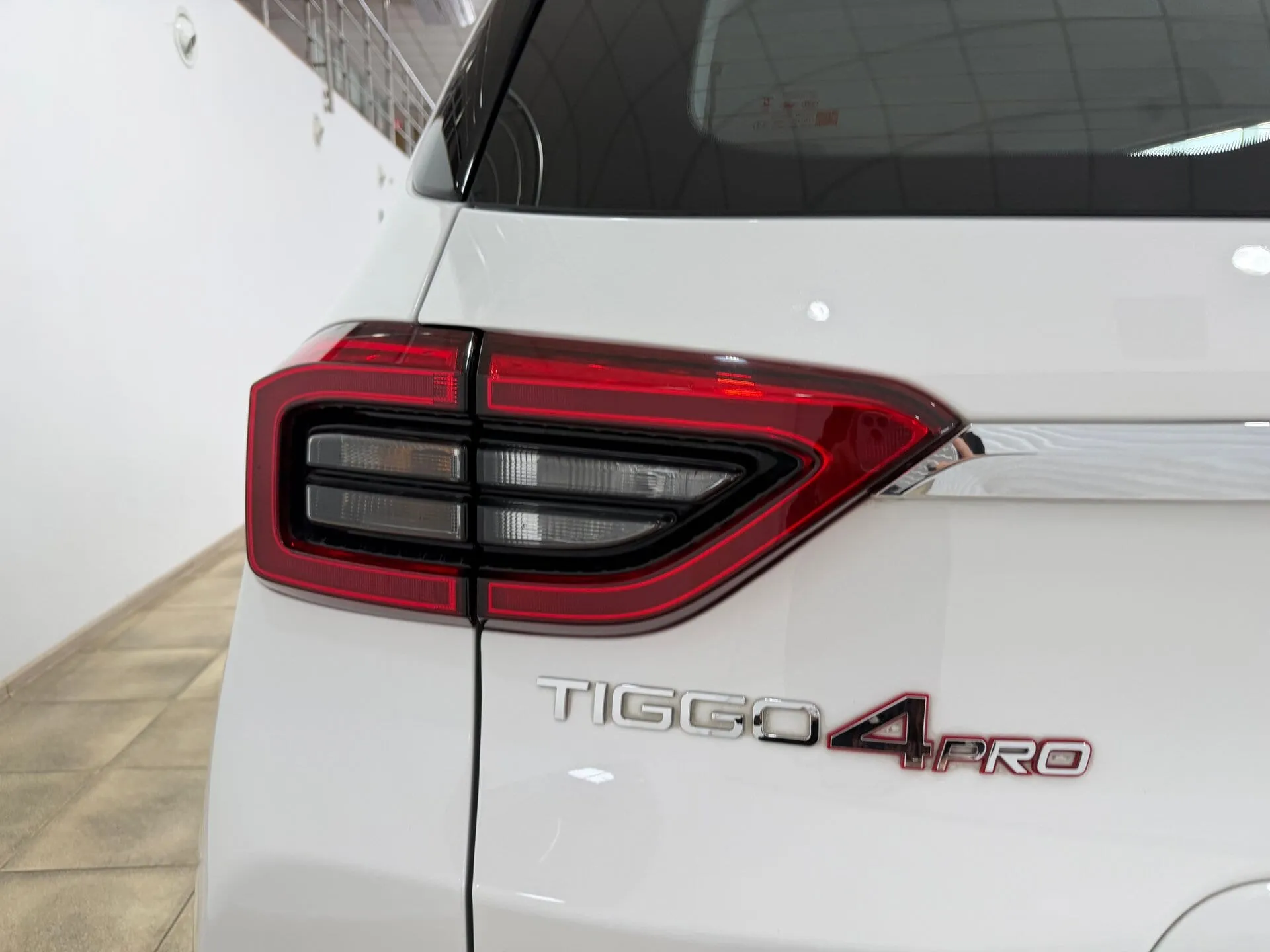 Chery Tiggo 4 Pro — фото 19 из 38