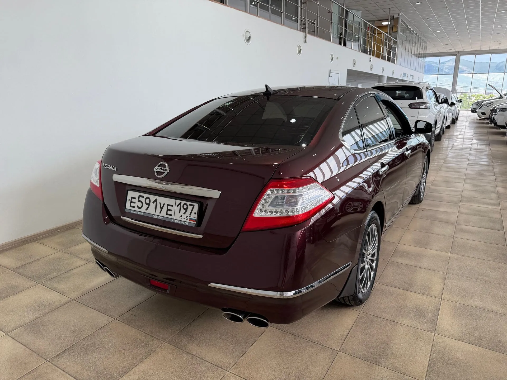 Nissan Teana — фото 4 из 36
