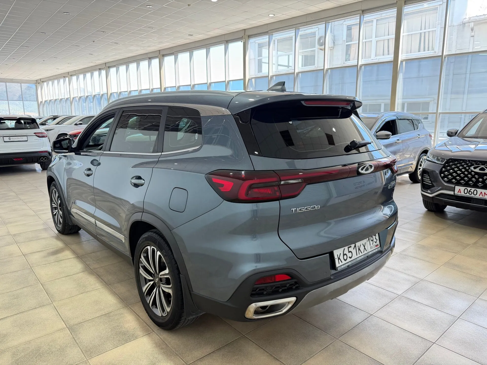 Chery Tiggo 8 — фото 6 из 40