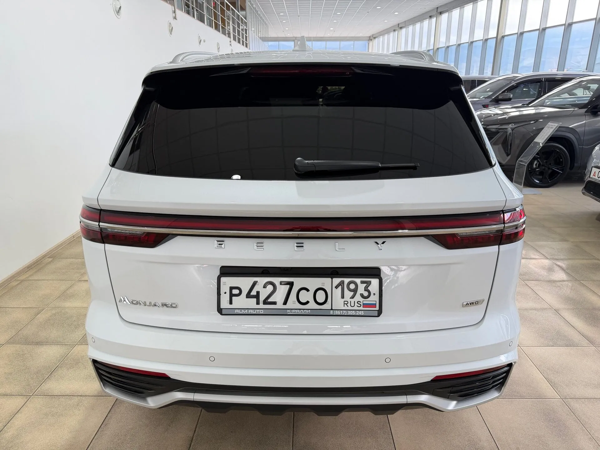 Geely Monjaro — фото 5 из 37