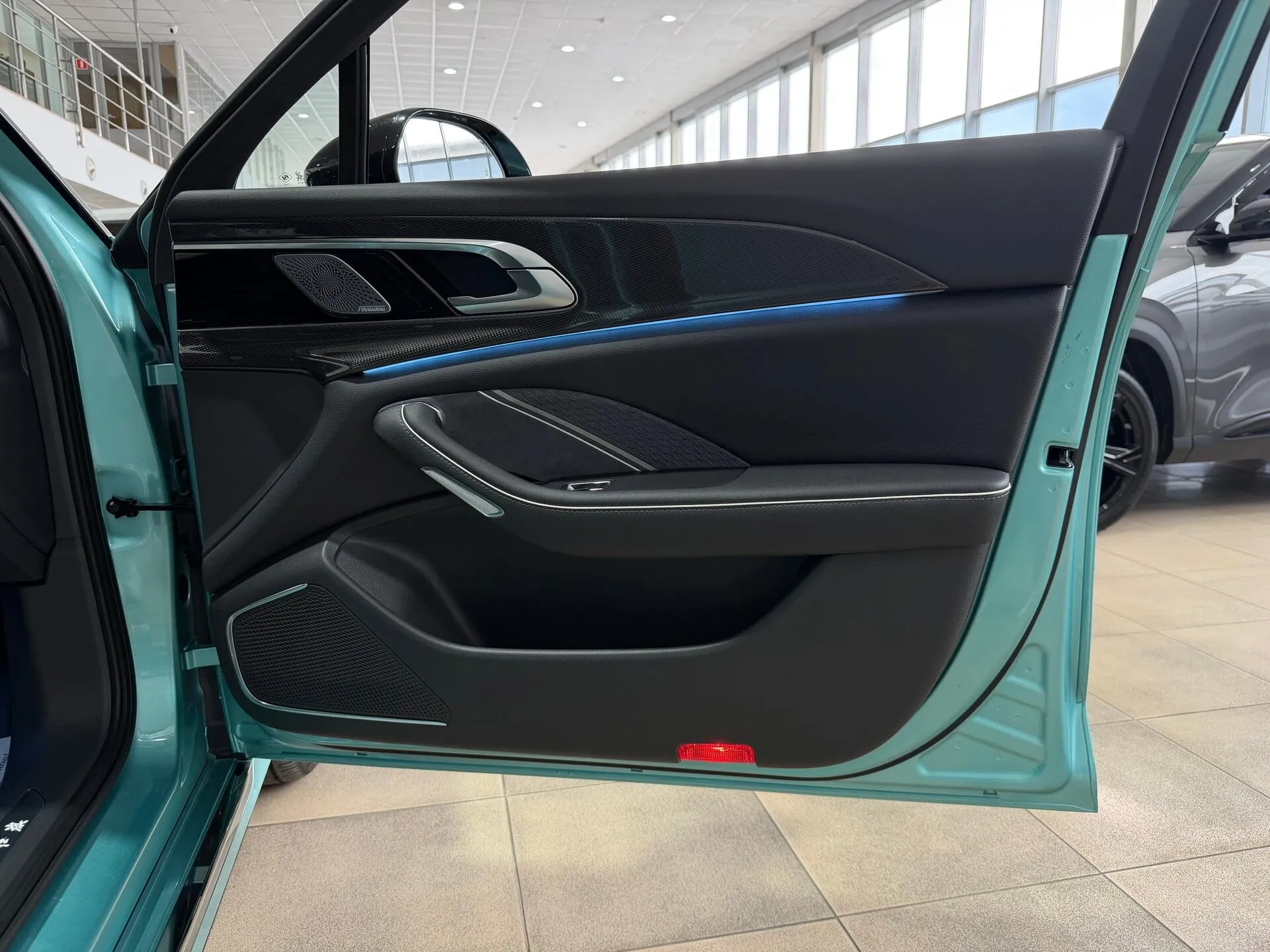 Hongqi H6 — фото 31 из 44