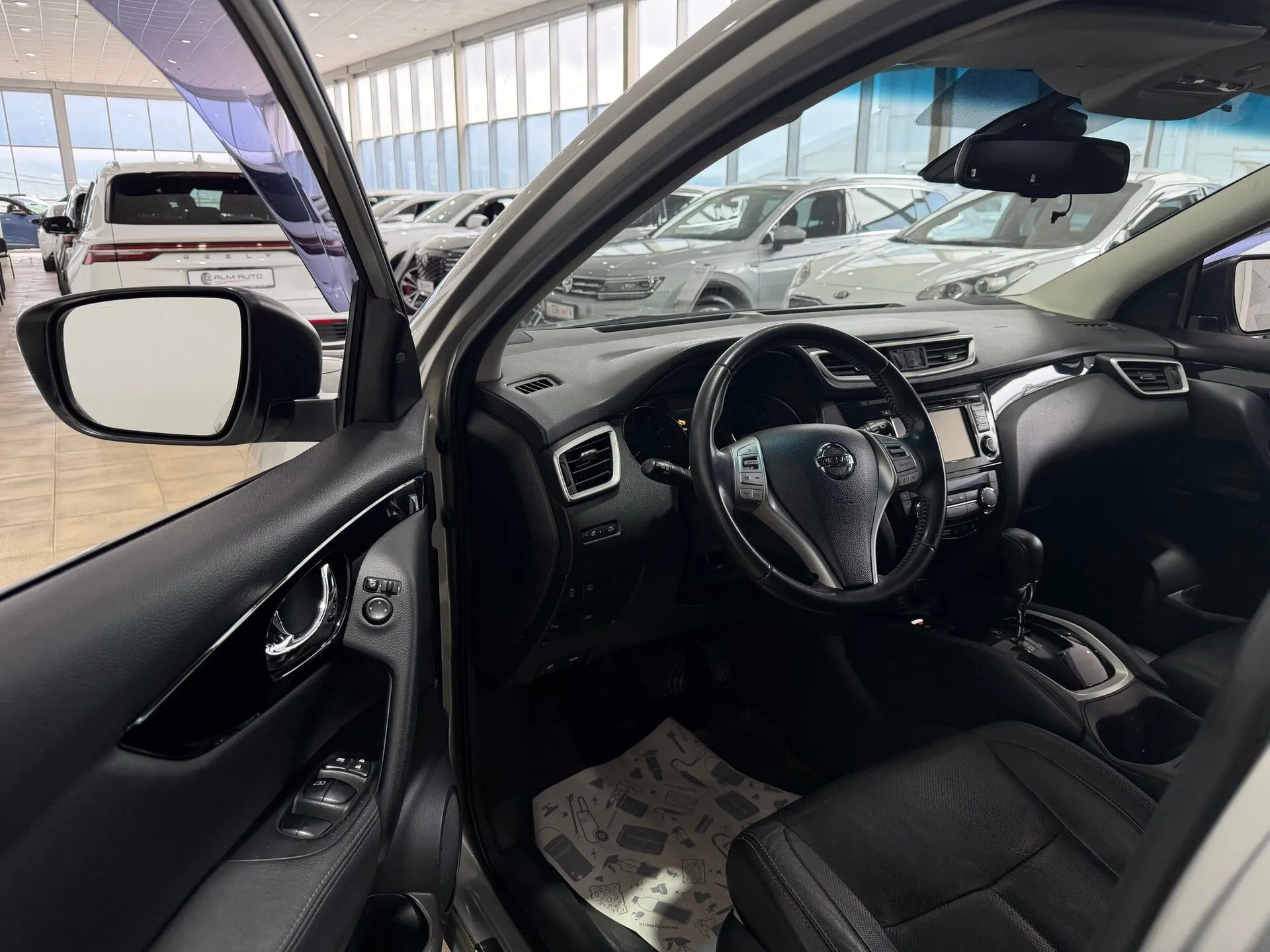 Nissan Qashqai — фото 8 из 34