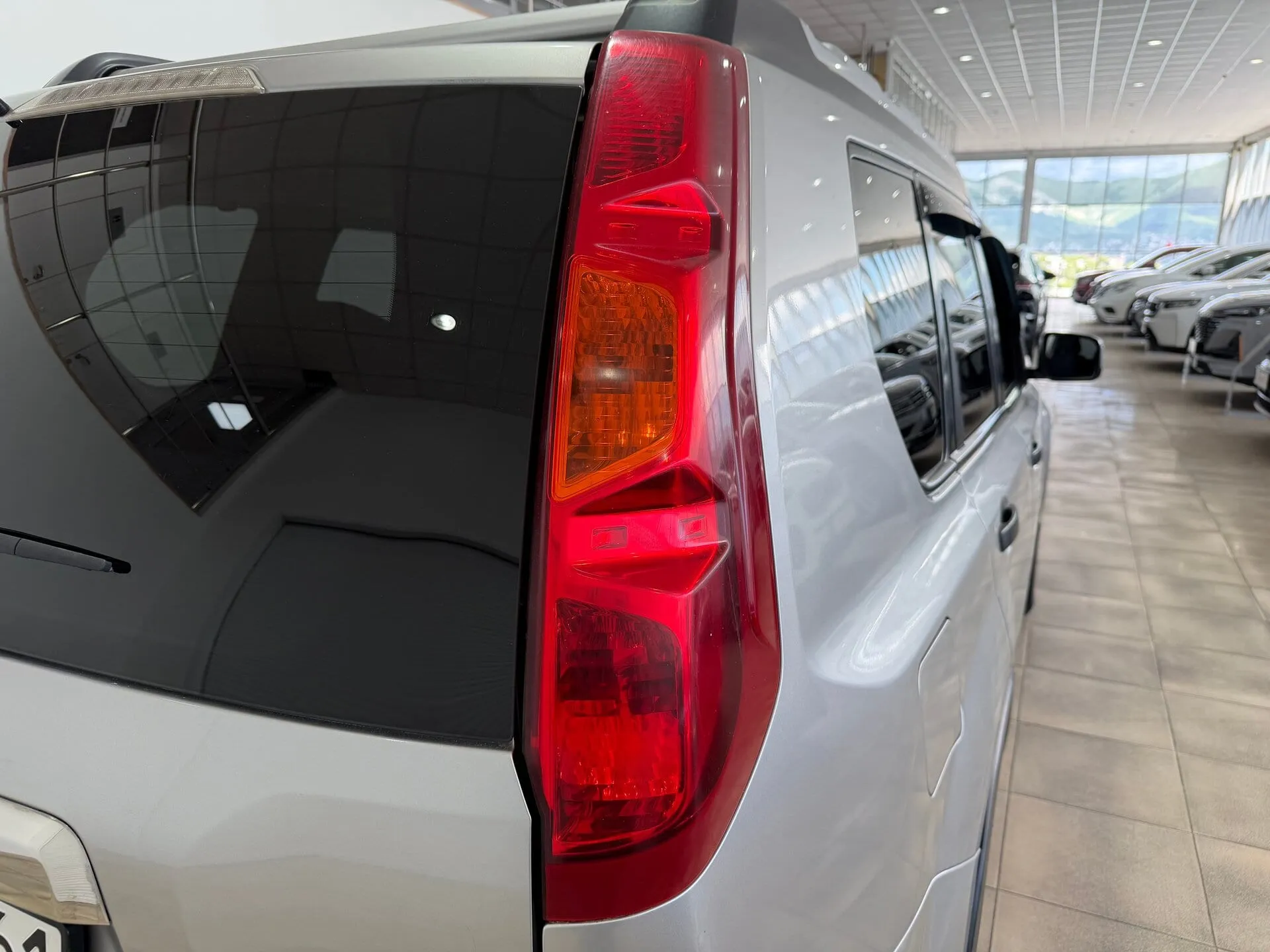 Nissan X-Trail — фото 21 из 35