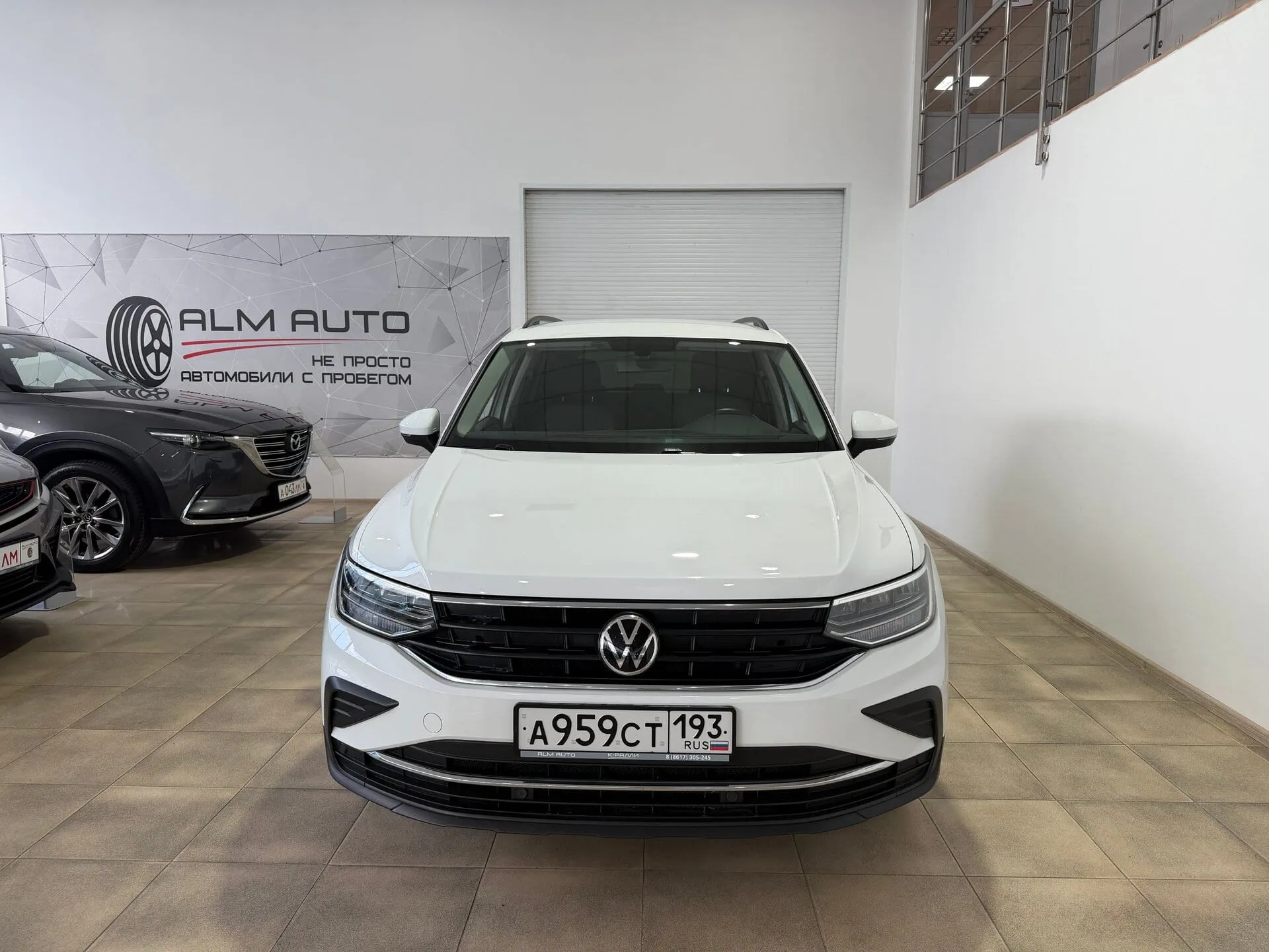 Volkswagen Tiguan — фото 3 из 36