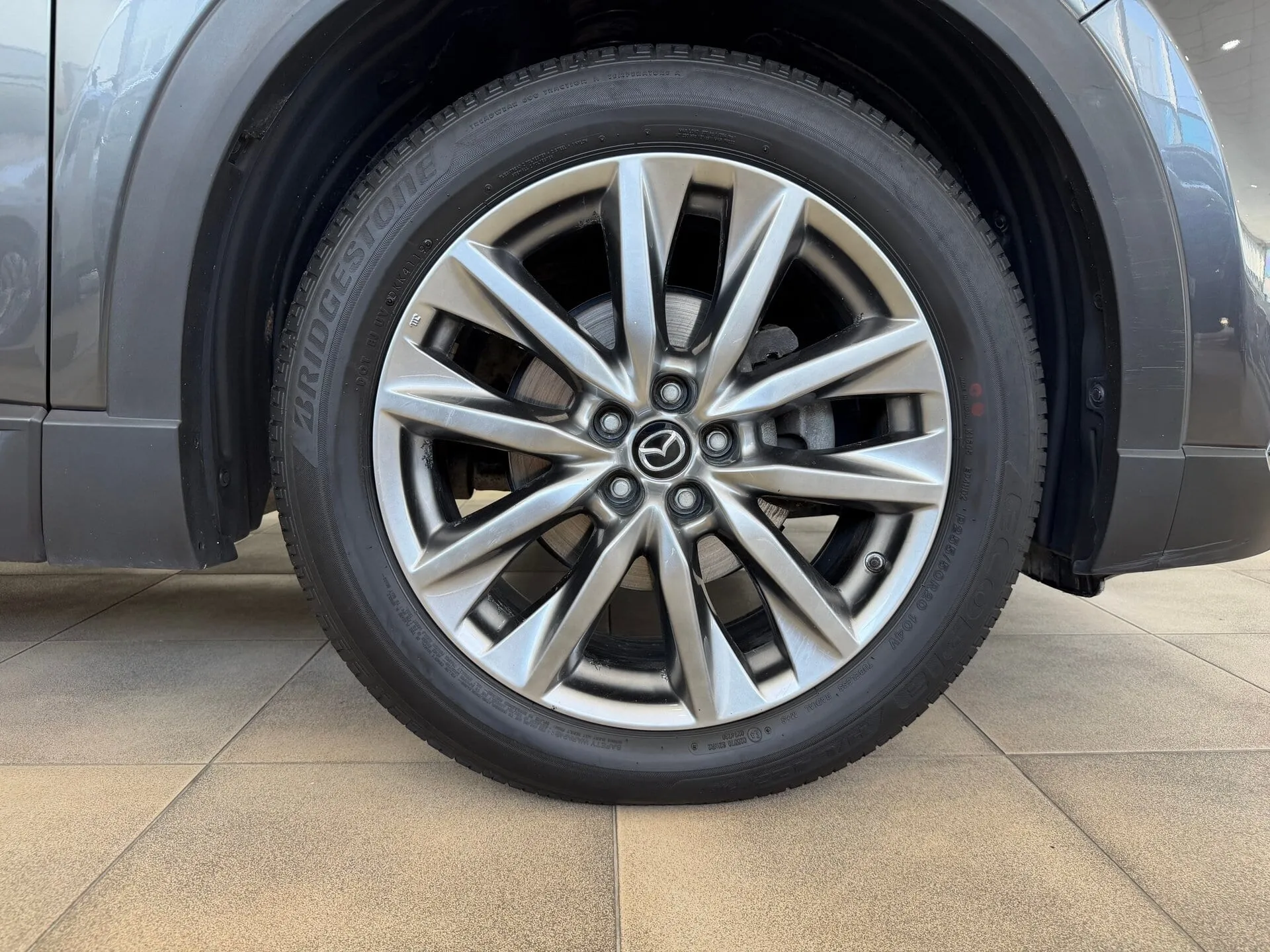 Mazda CX-9 — фото 37 из 38