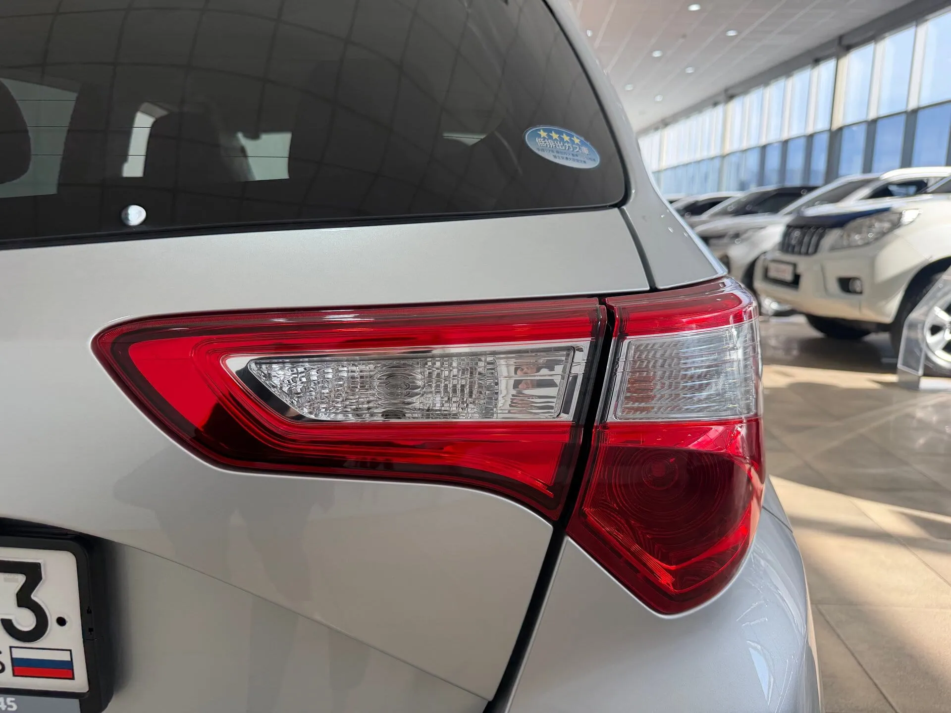 Toyota Vitz — фото 19 из 33