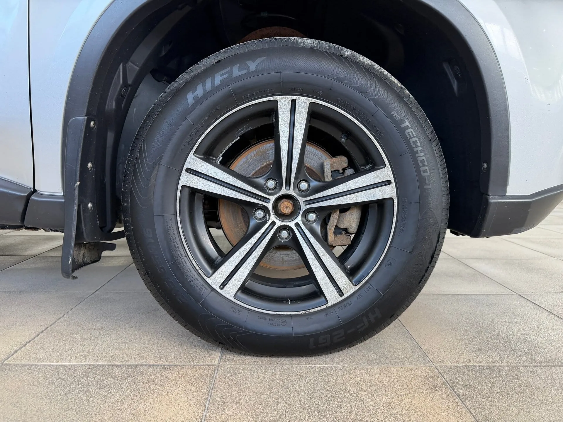 Nissan X-Trail — фото 34 из 35