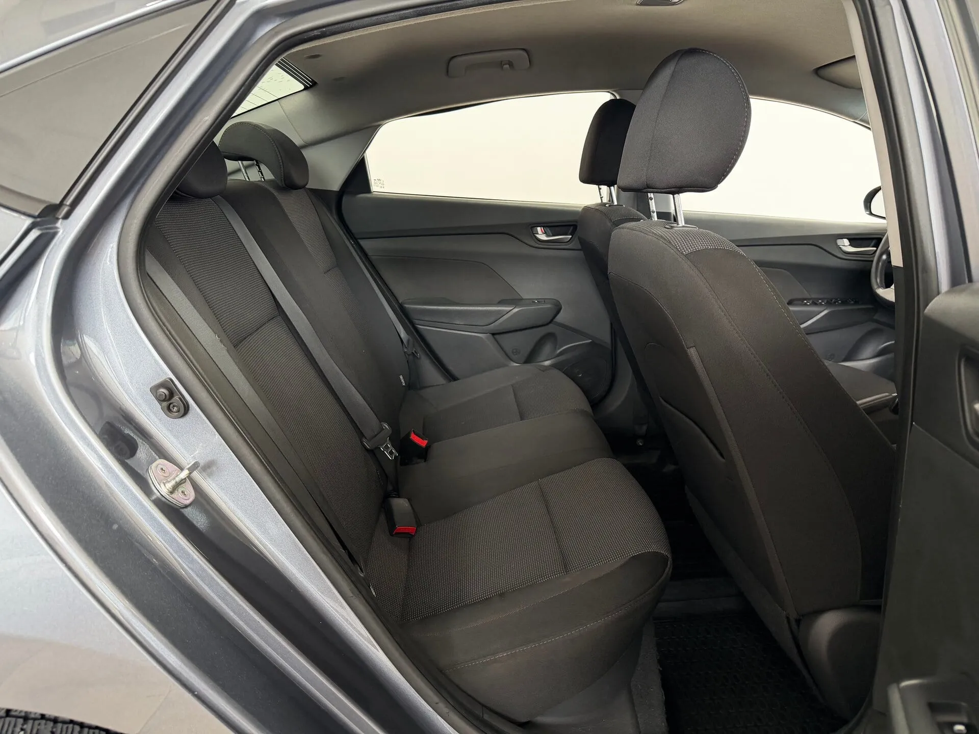 Hyundai Solaris — фото 25 из 34