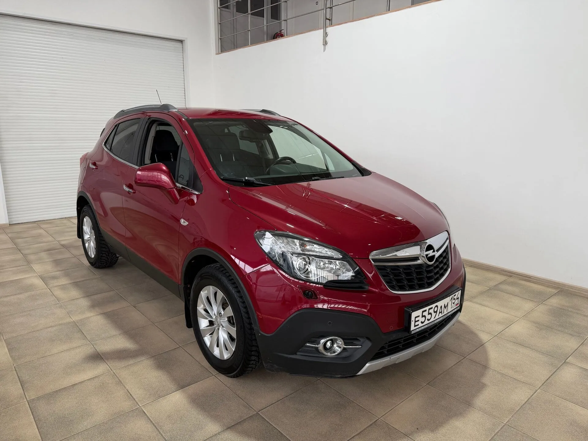 Opel Mokka — фото 2 из 36