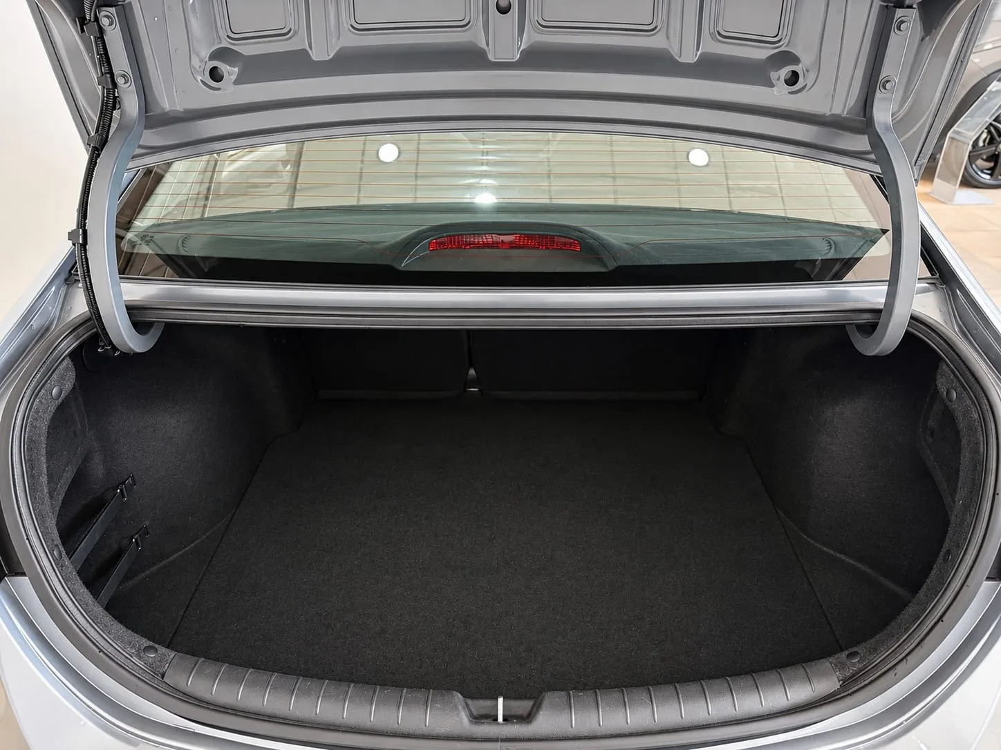 Hyundai Solaris — фото 23 из 34