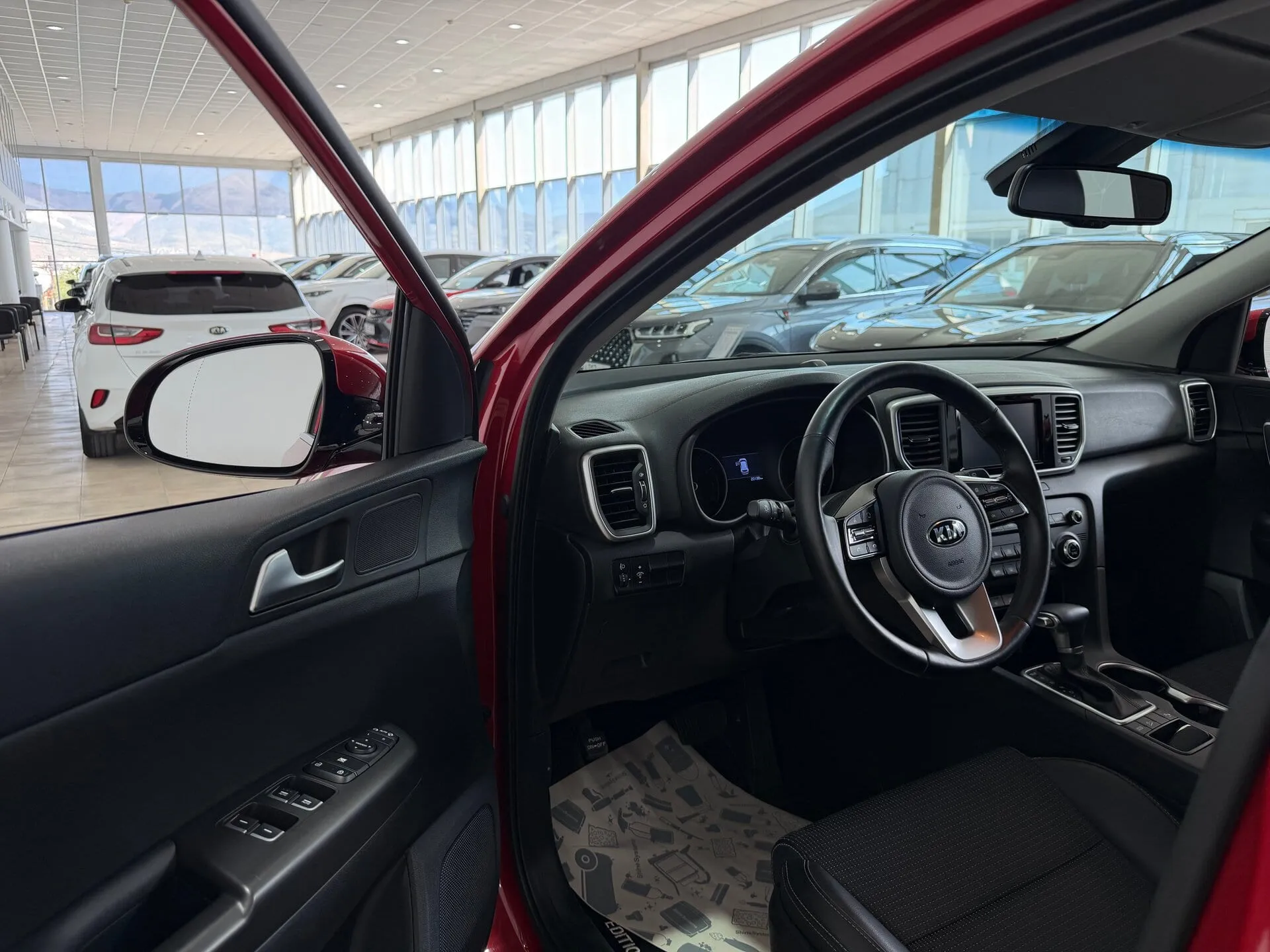 Kia Sportage — фото 8 из 37
