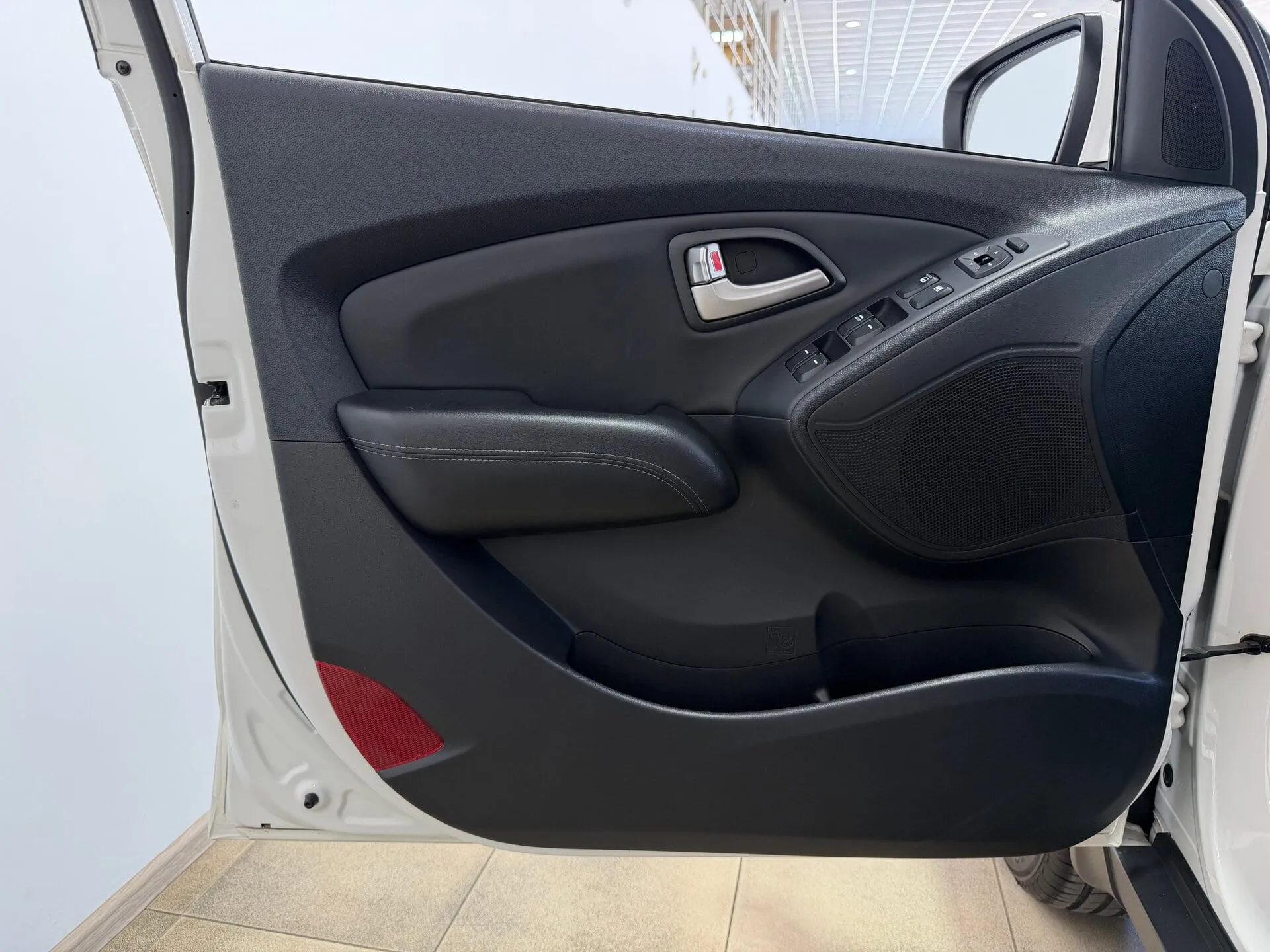 Hyundai ix35 — фото 29 из 35