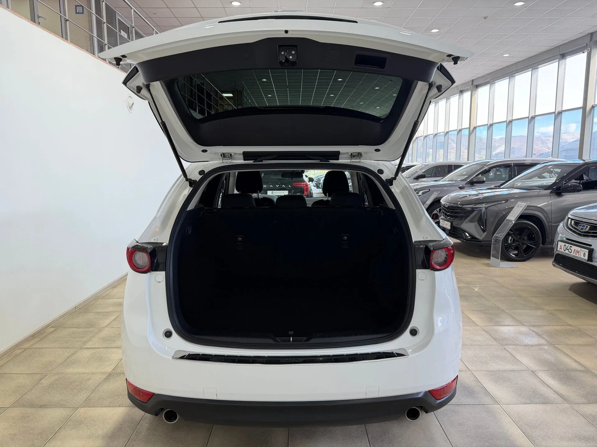 Mazda CX-5 — фото 21 из 36