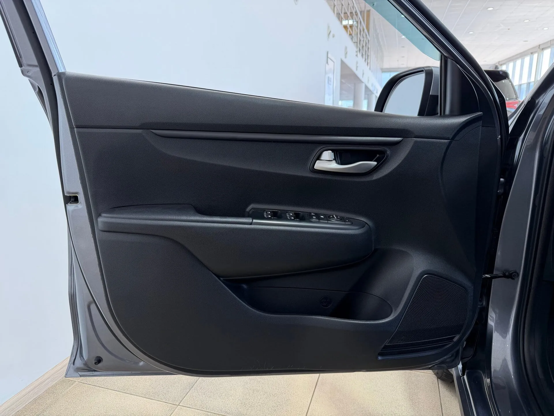 Kia Rio — фото 29 из 36