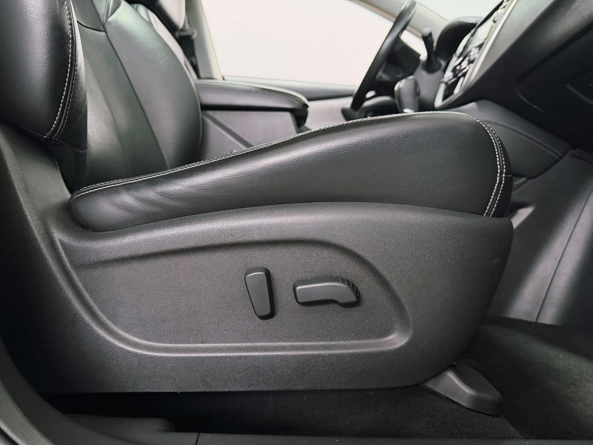 Nissan Murano — фото 33 из 38