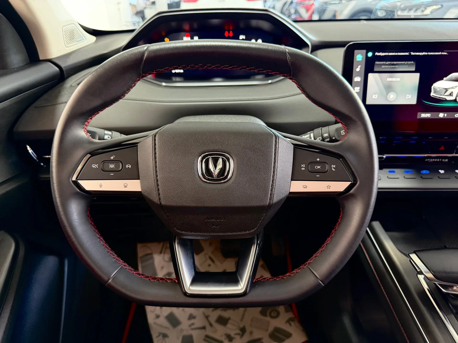 Changan CS55 Plus — фото 11 из 40