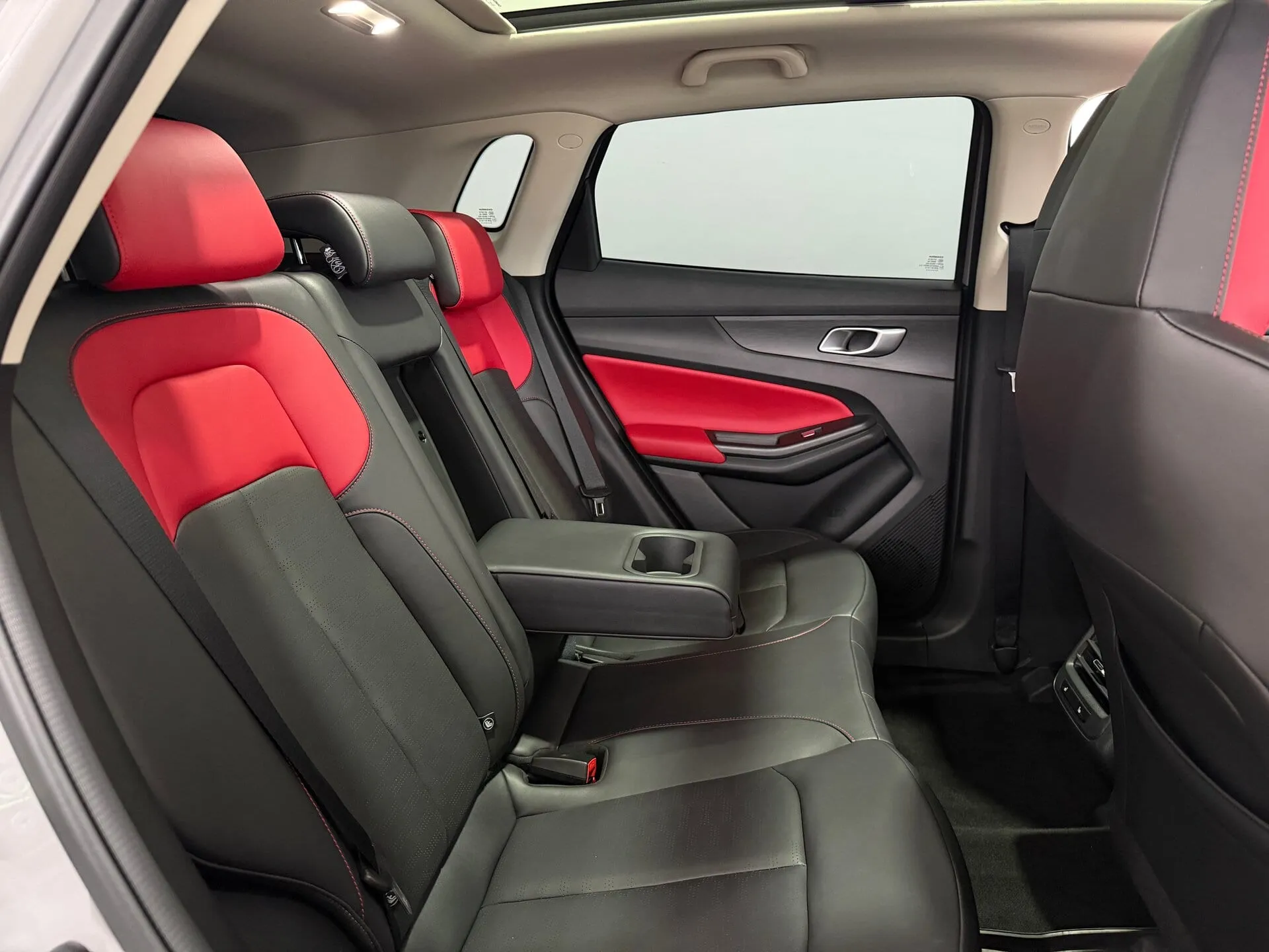 Changan CS55 Plus — фото 15 из 45