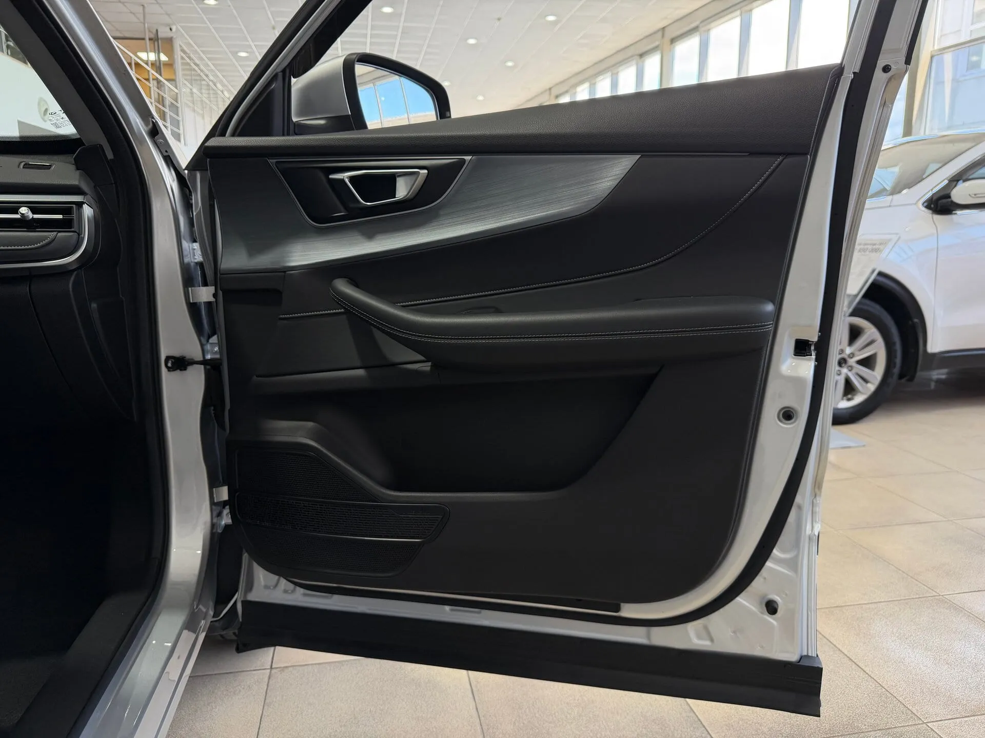 Chery Tiggo 4 Pro — фото 25 из 39