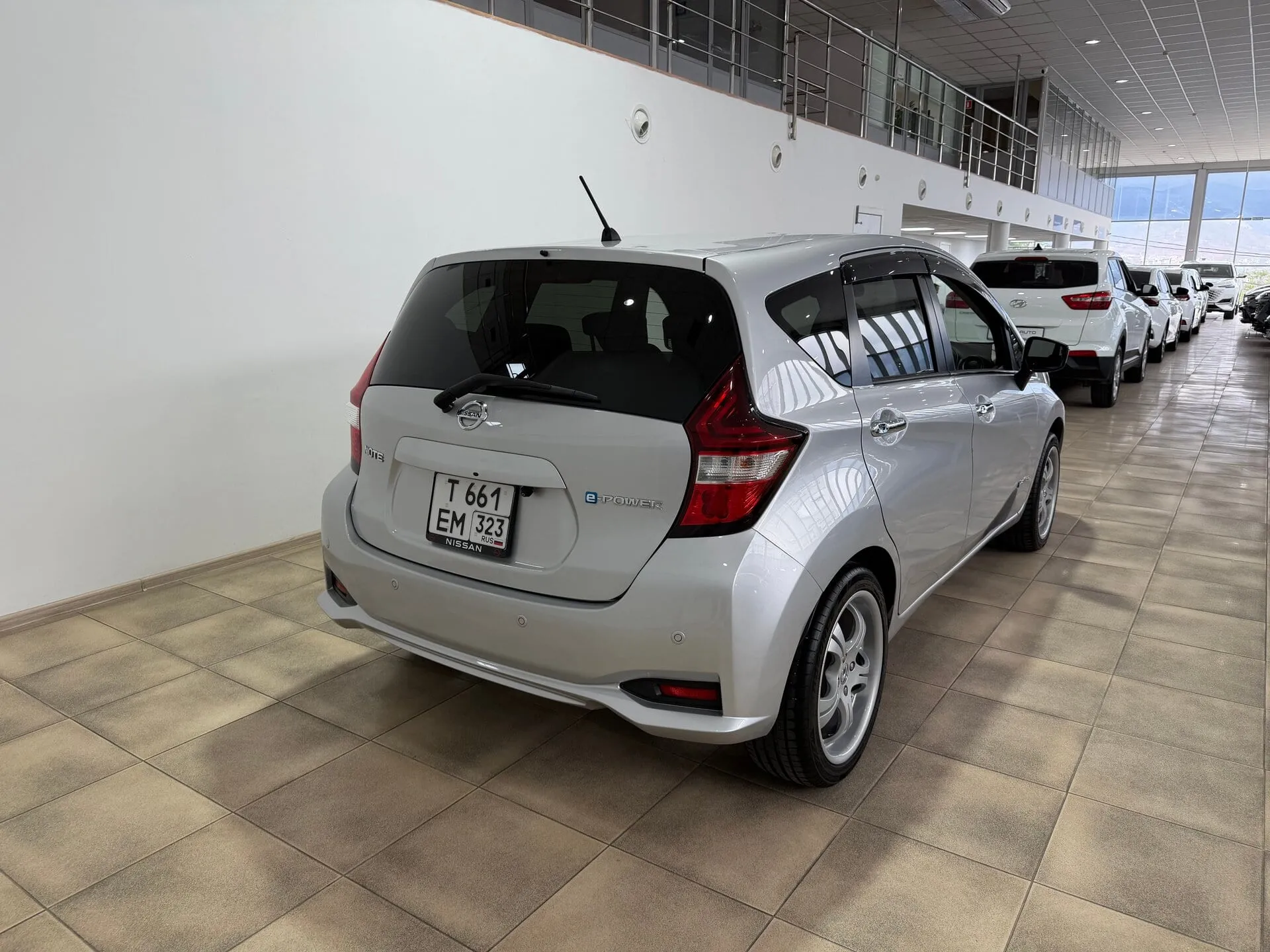 Nissan Note — фото 4 из 33