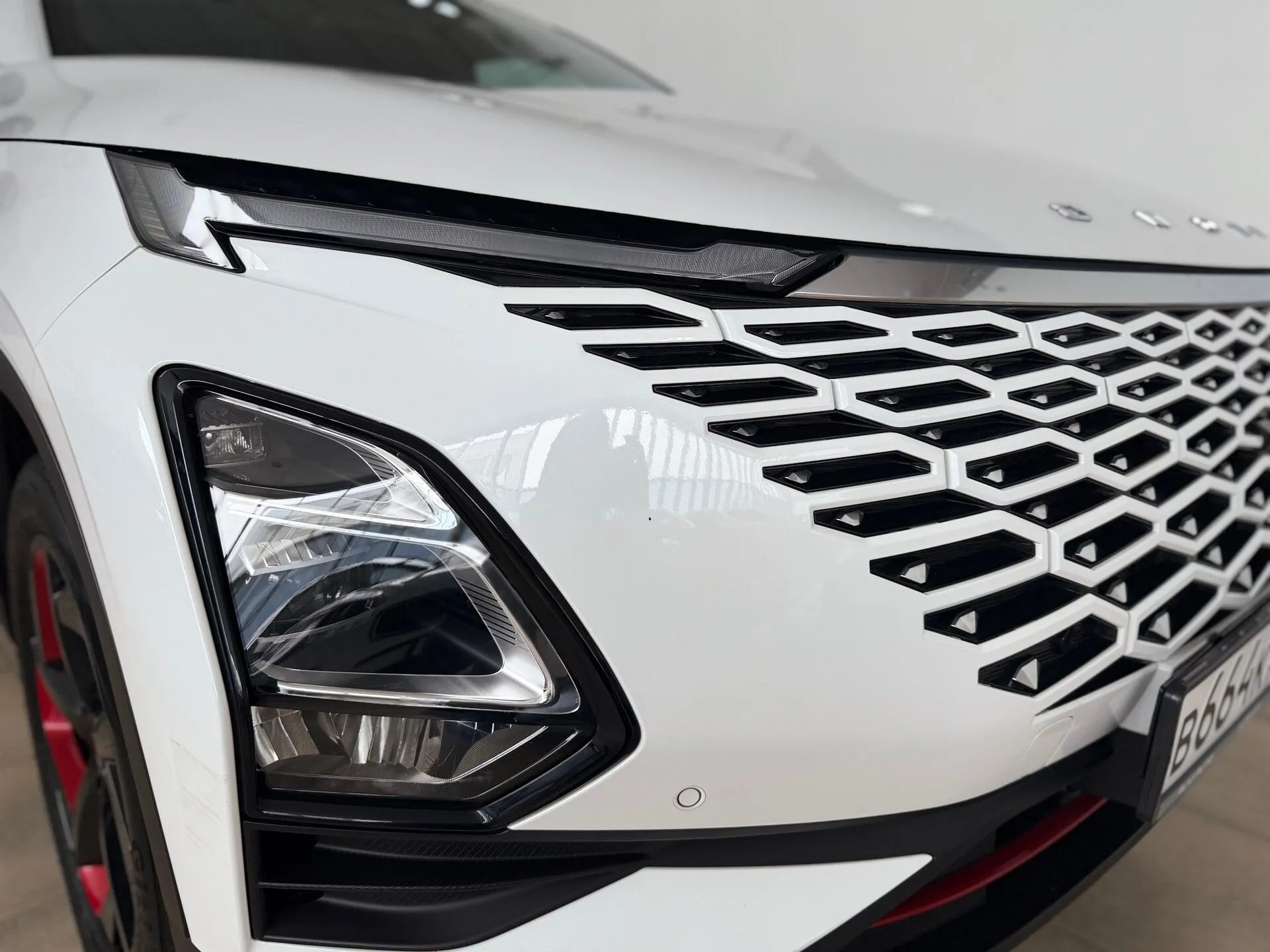 Omoda C5 — фото 17 из 39