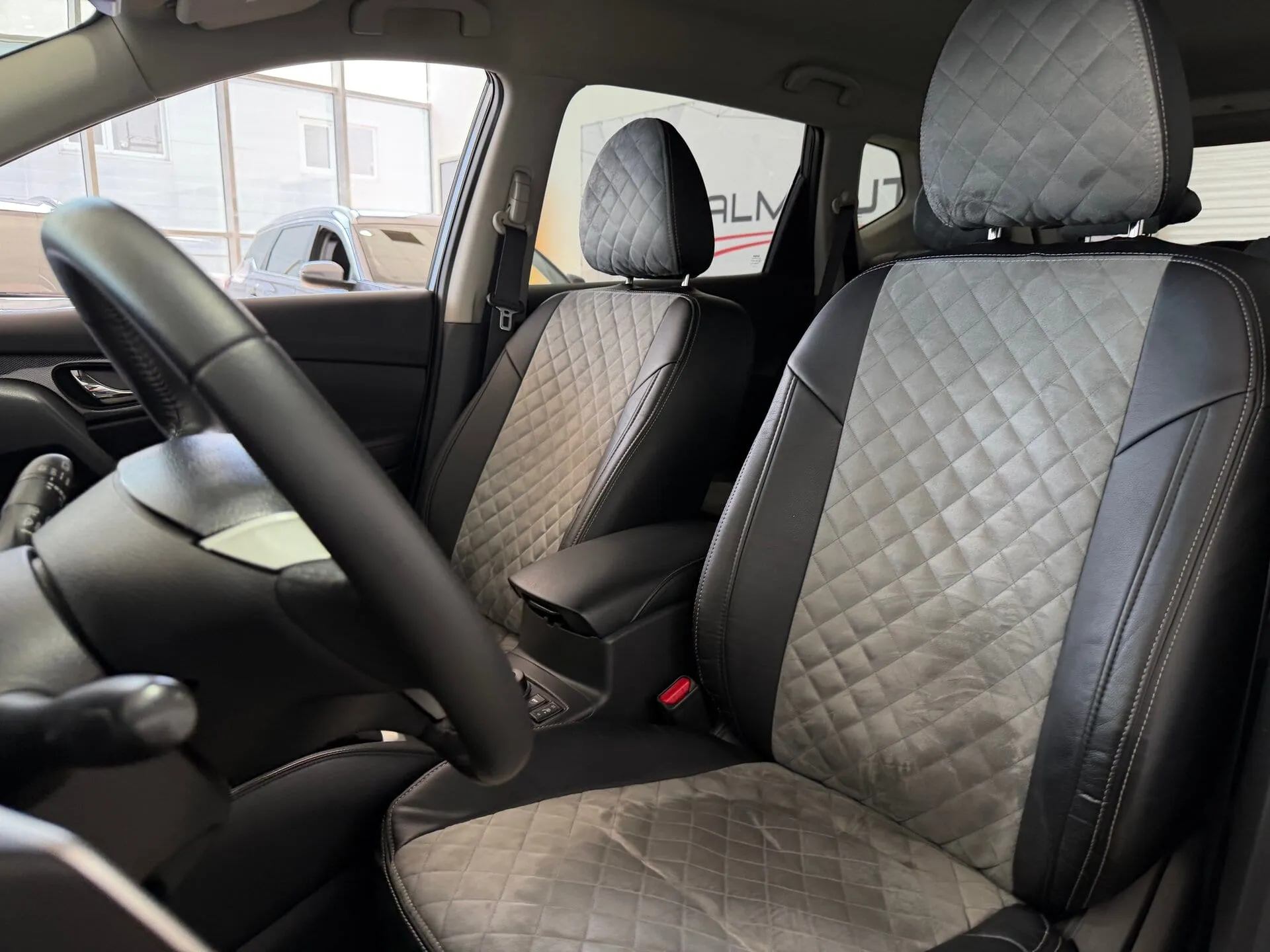 Nissan X-Trail — фото 31 из 37