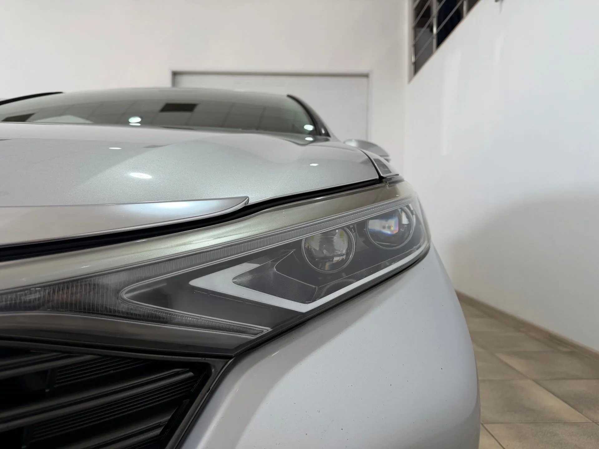 Toyota Sai — фото 17 из 33