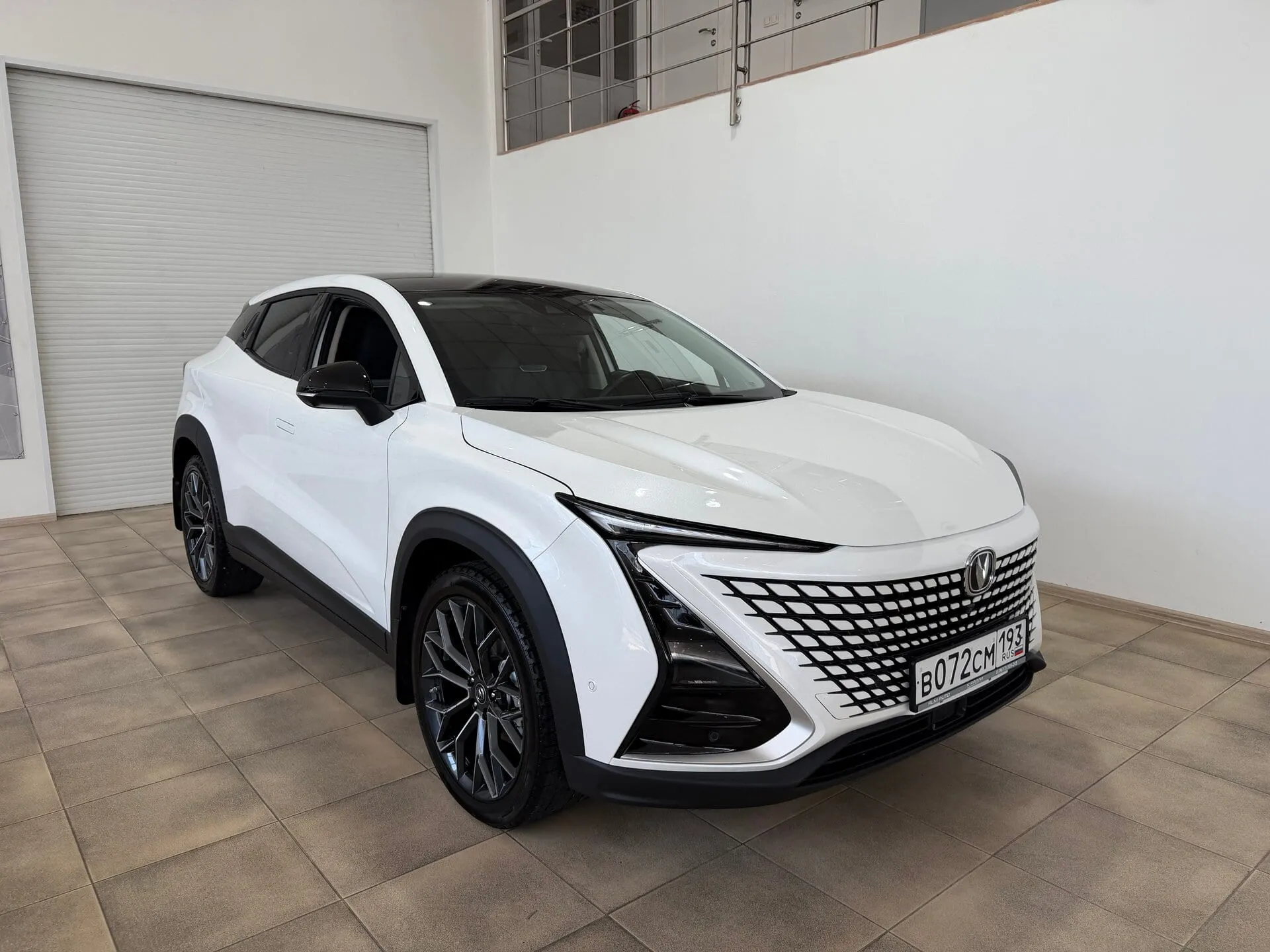 Changan UNI-T — фото 2 из 41