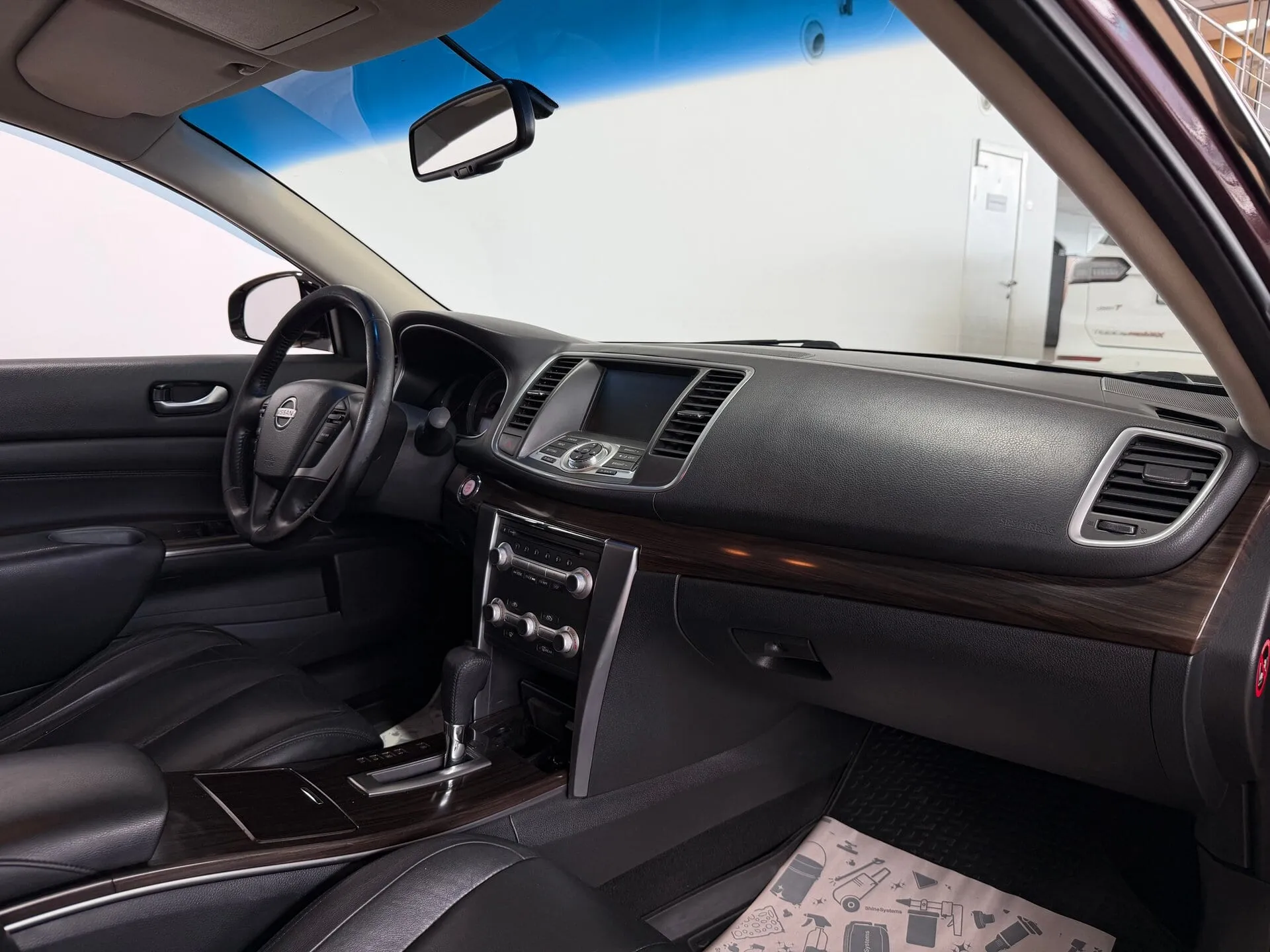 Nissan Teana — фото 10 из 36
