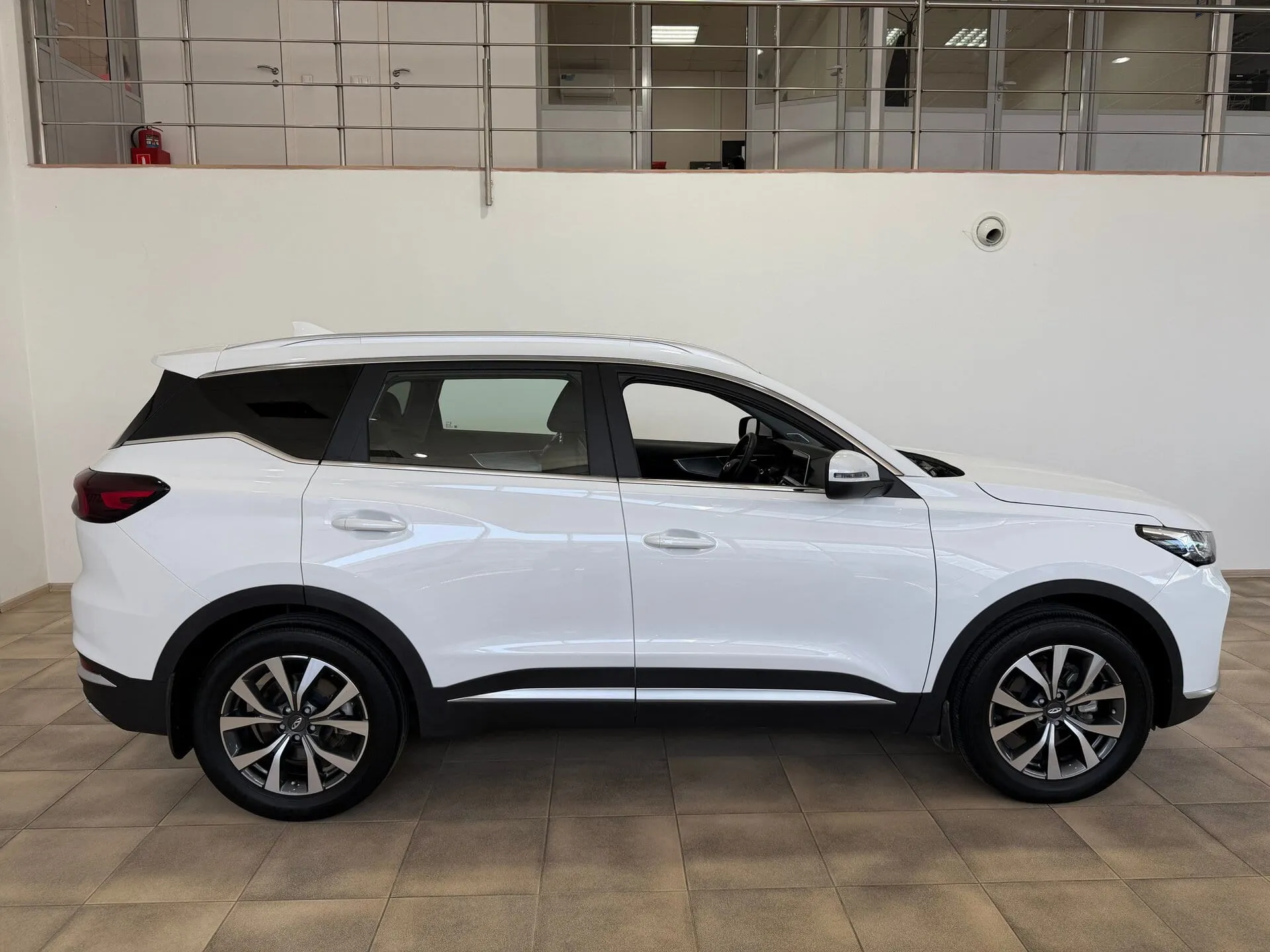 Chery Tiggo 7 Pro — фото 7 из 33