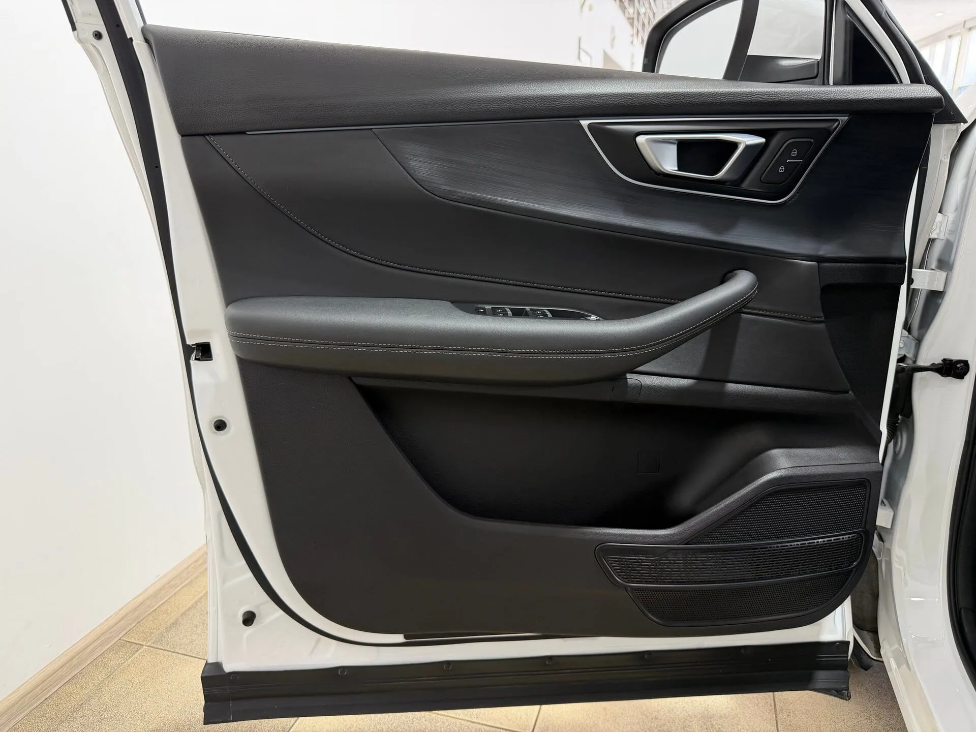 Chery Tiggo 4 Pro — фото 31 из 38
