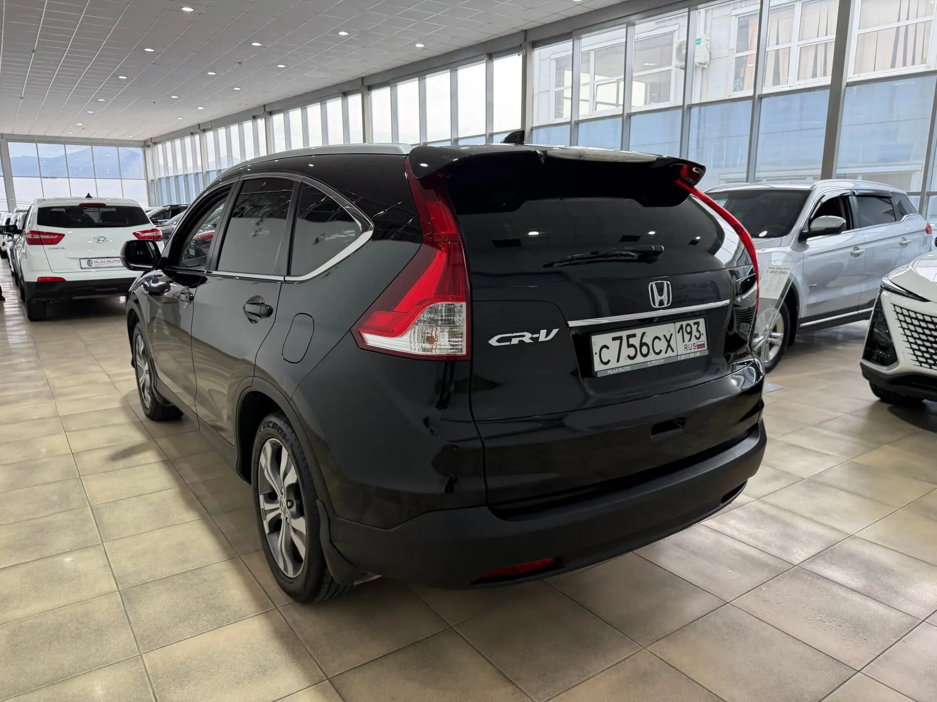 Honda CR-V — фото 6 из 30