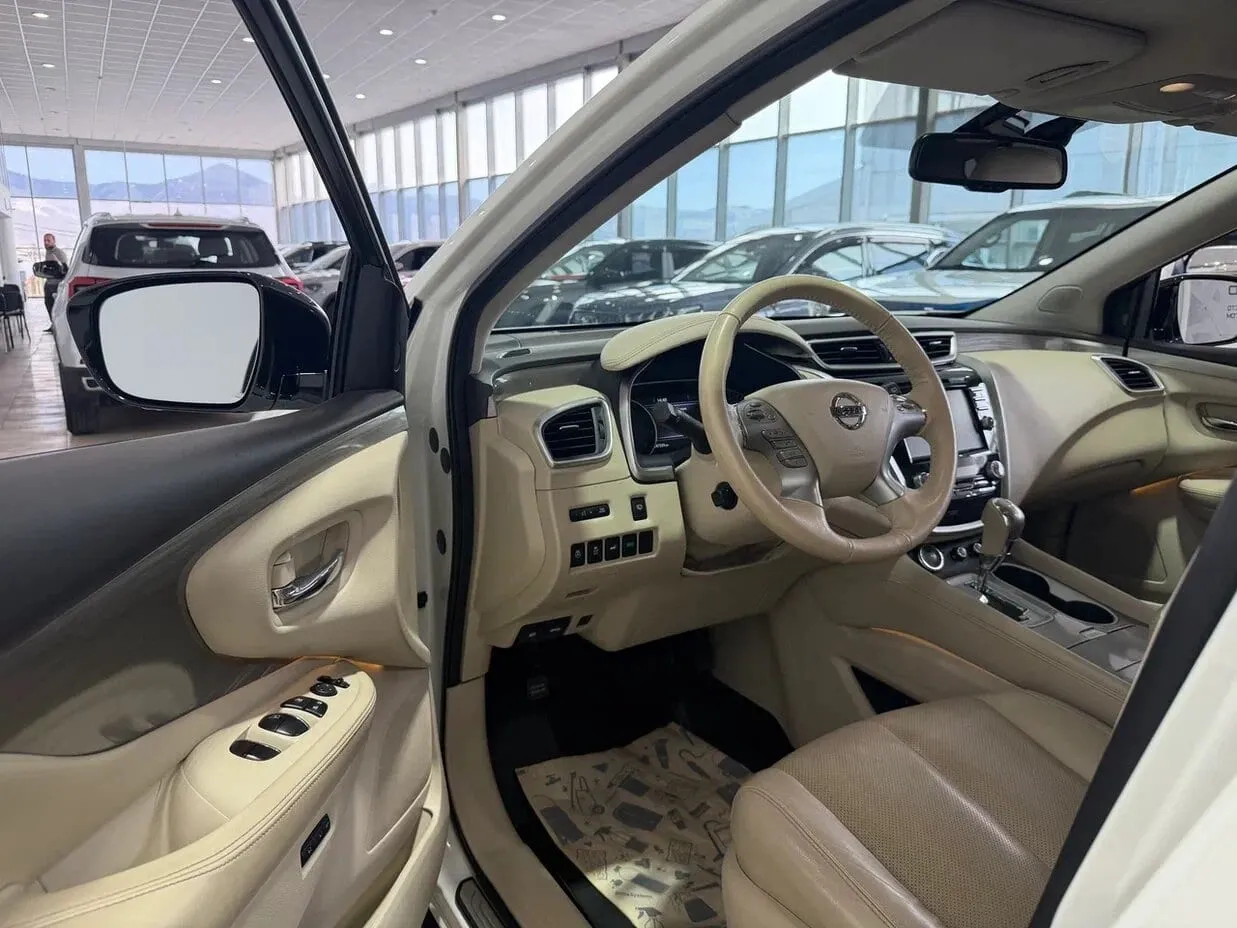 Nissan Murano — фото 8 из 37