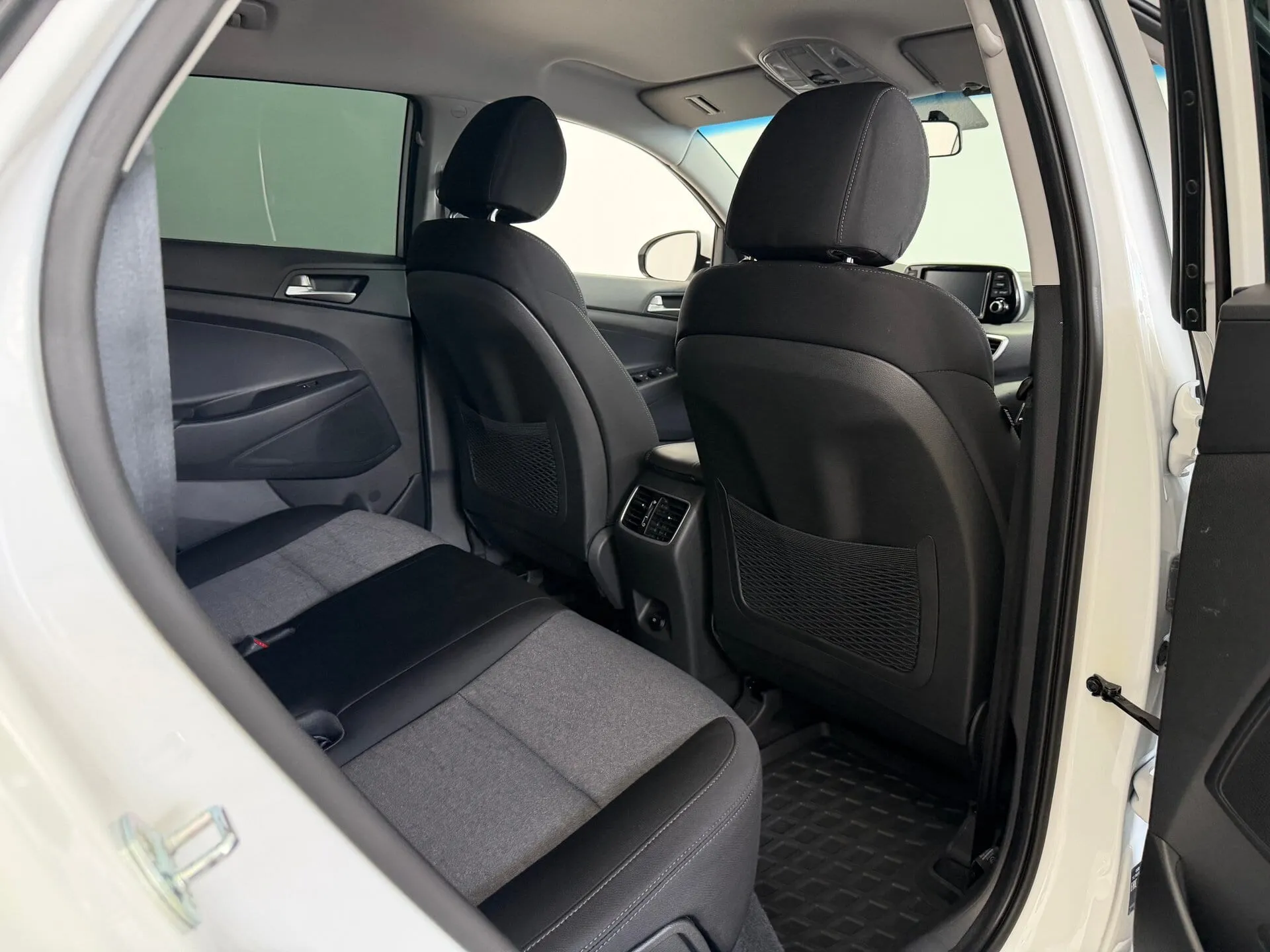 Hyundai Tucson — фото 25 из 31