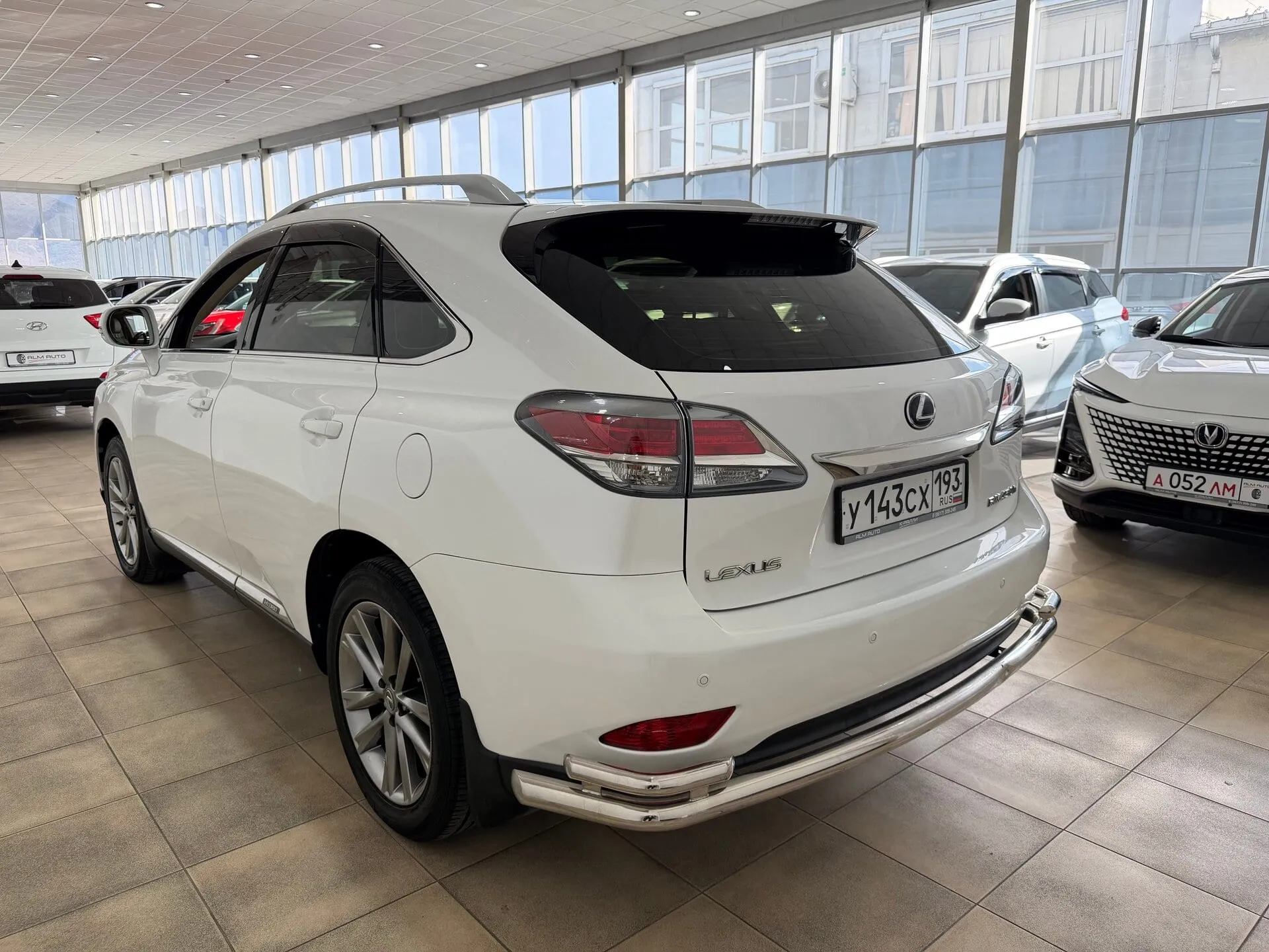 Lexus RX — фото 6 из 37