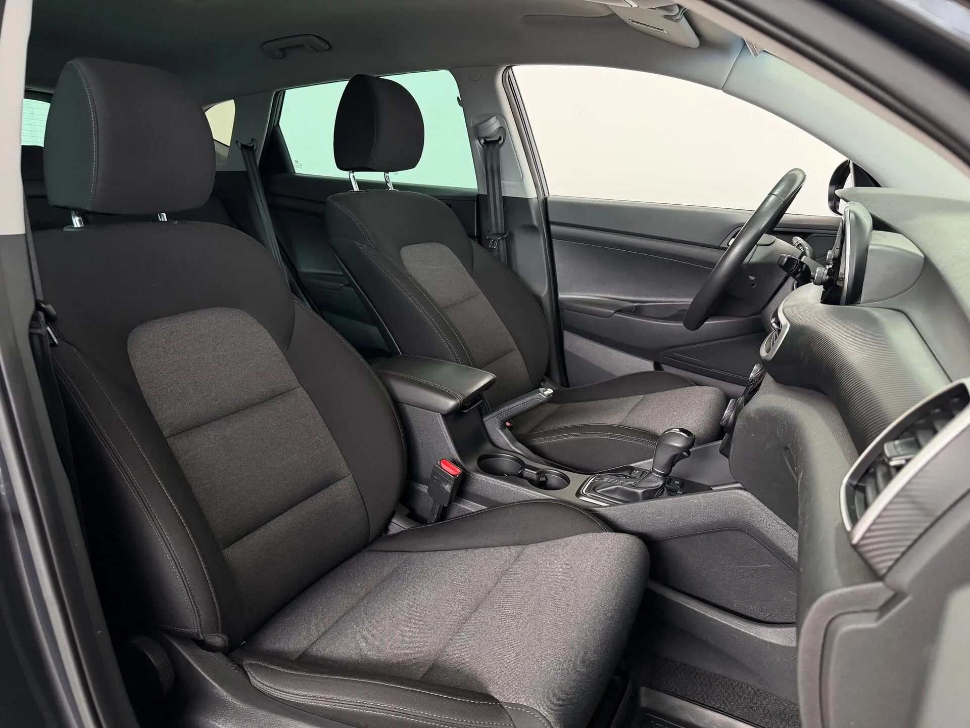 Hyundai Tucson — фото 28 из 34