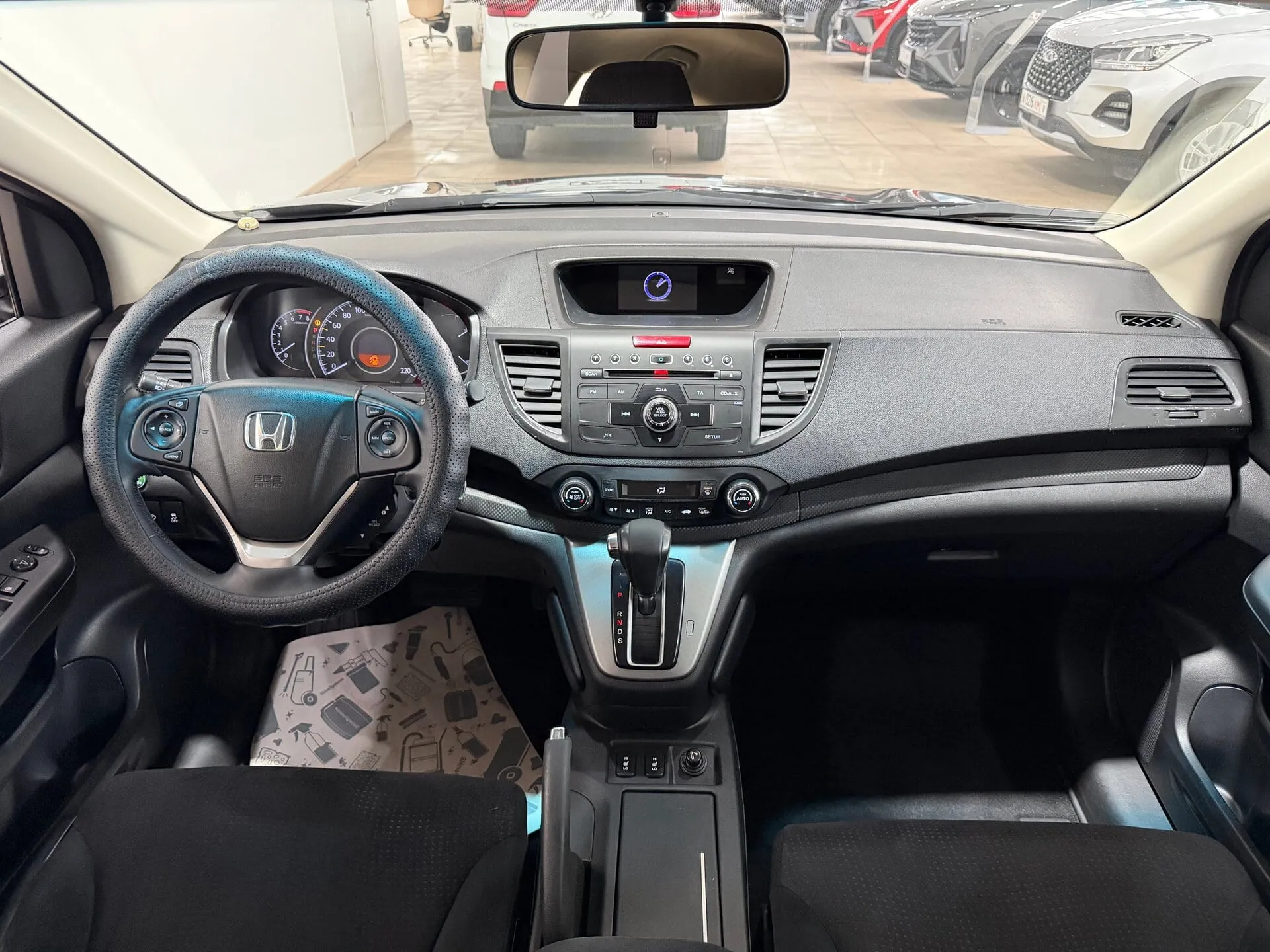 Honda CR-V — фото 28 из 30