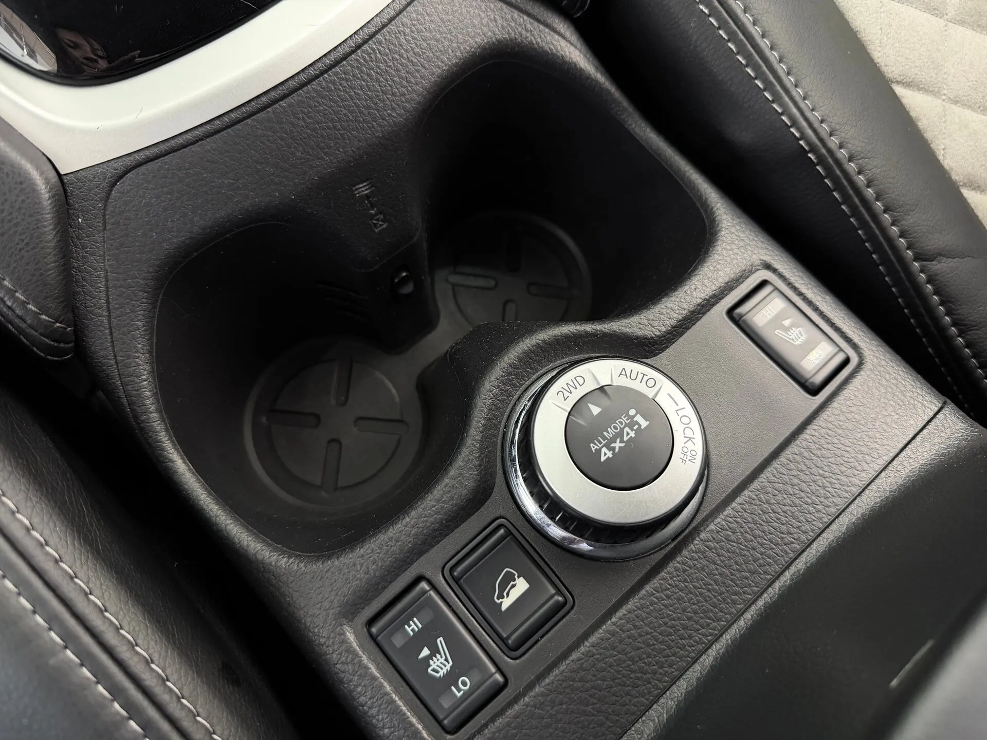 Nissan X-Trail — фото 35 из 37
