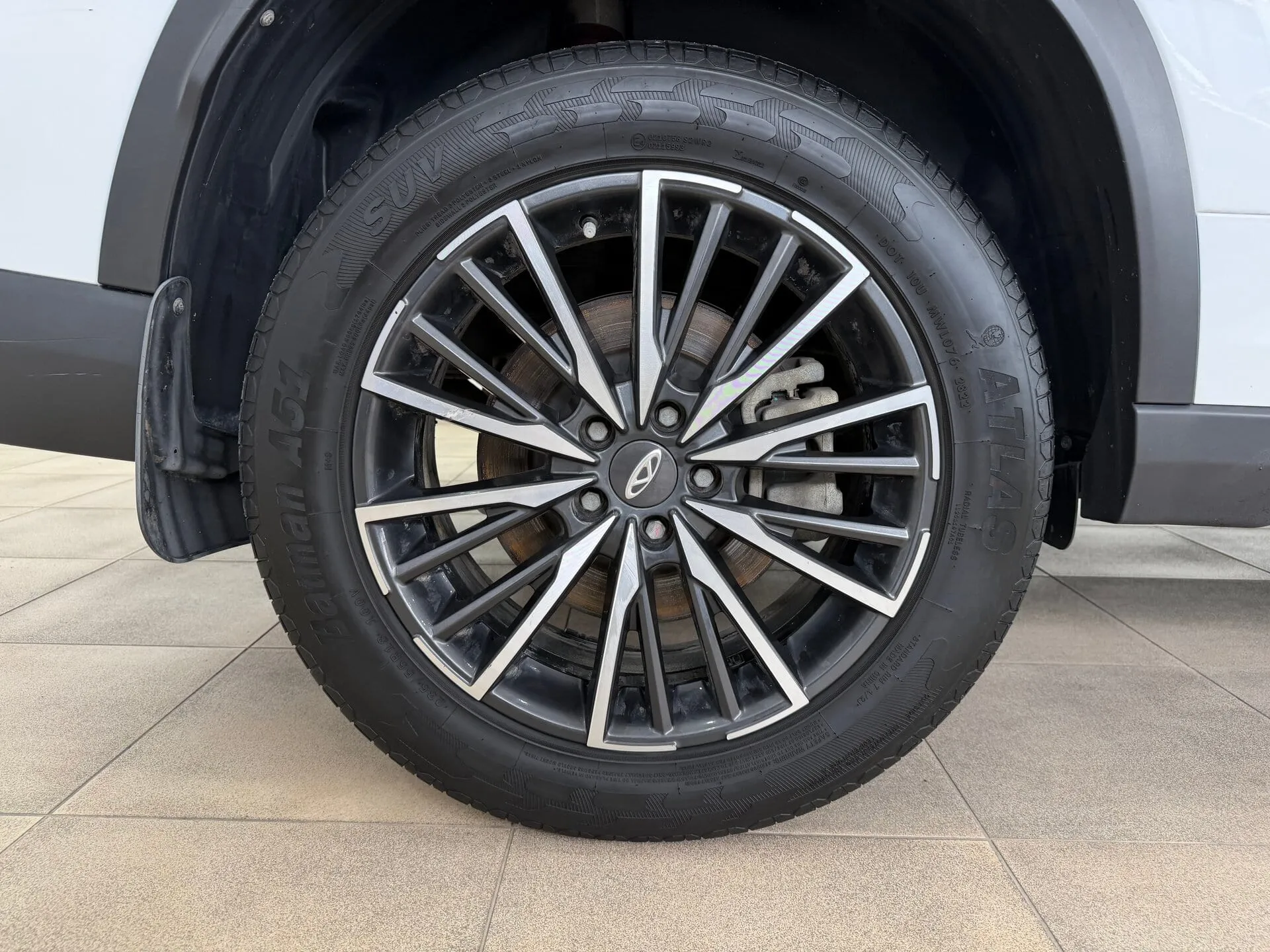 Chery Tiggo 8 Pro Max — фото 43 из 44
