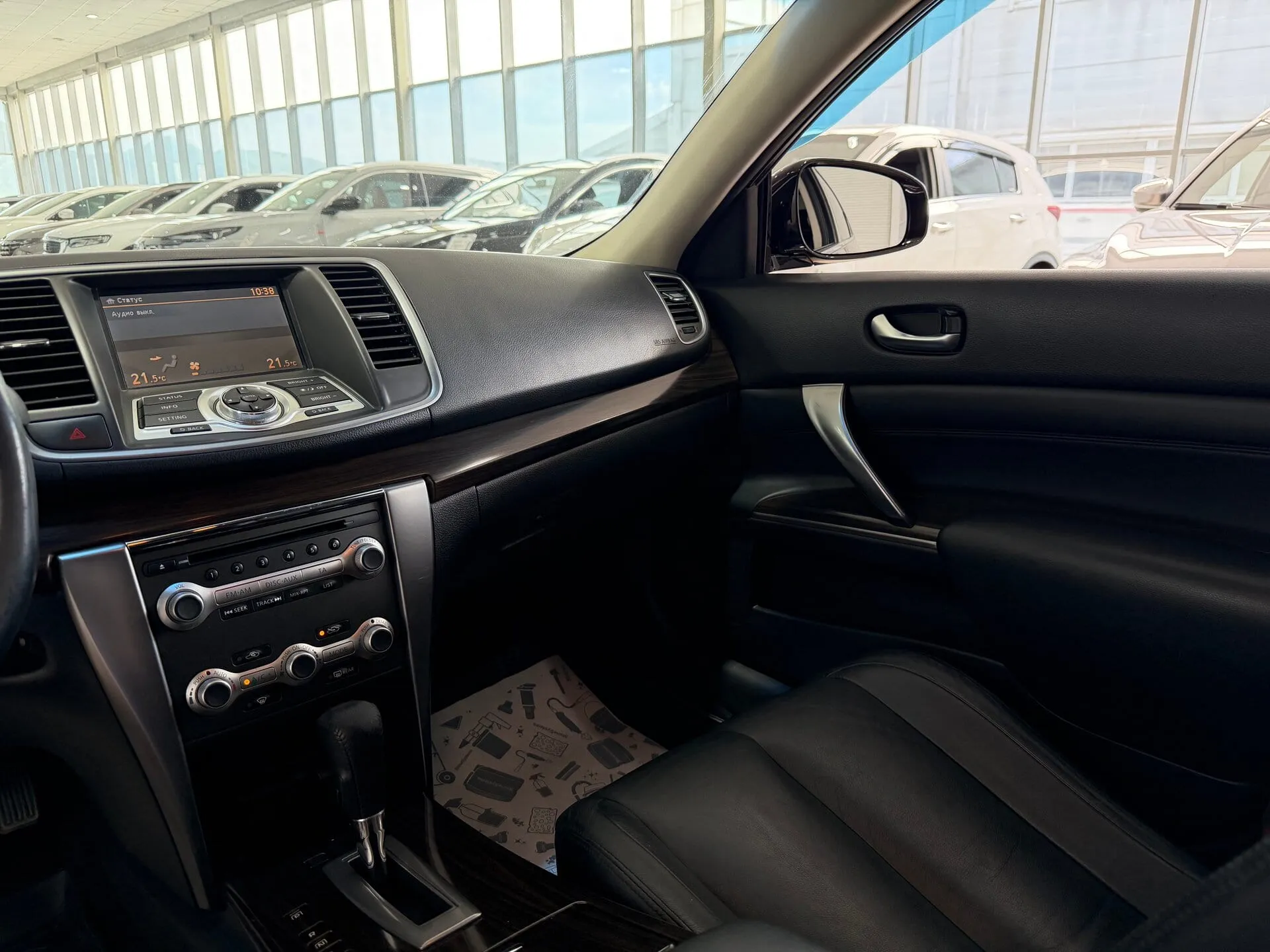Nissan Teana — фото 13 из 36