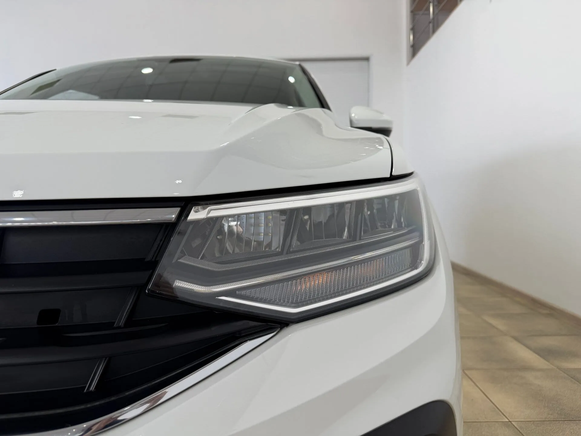 Volkswagen Tiguan — фото 18 из 36