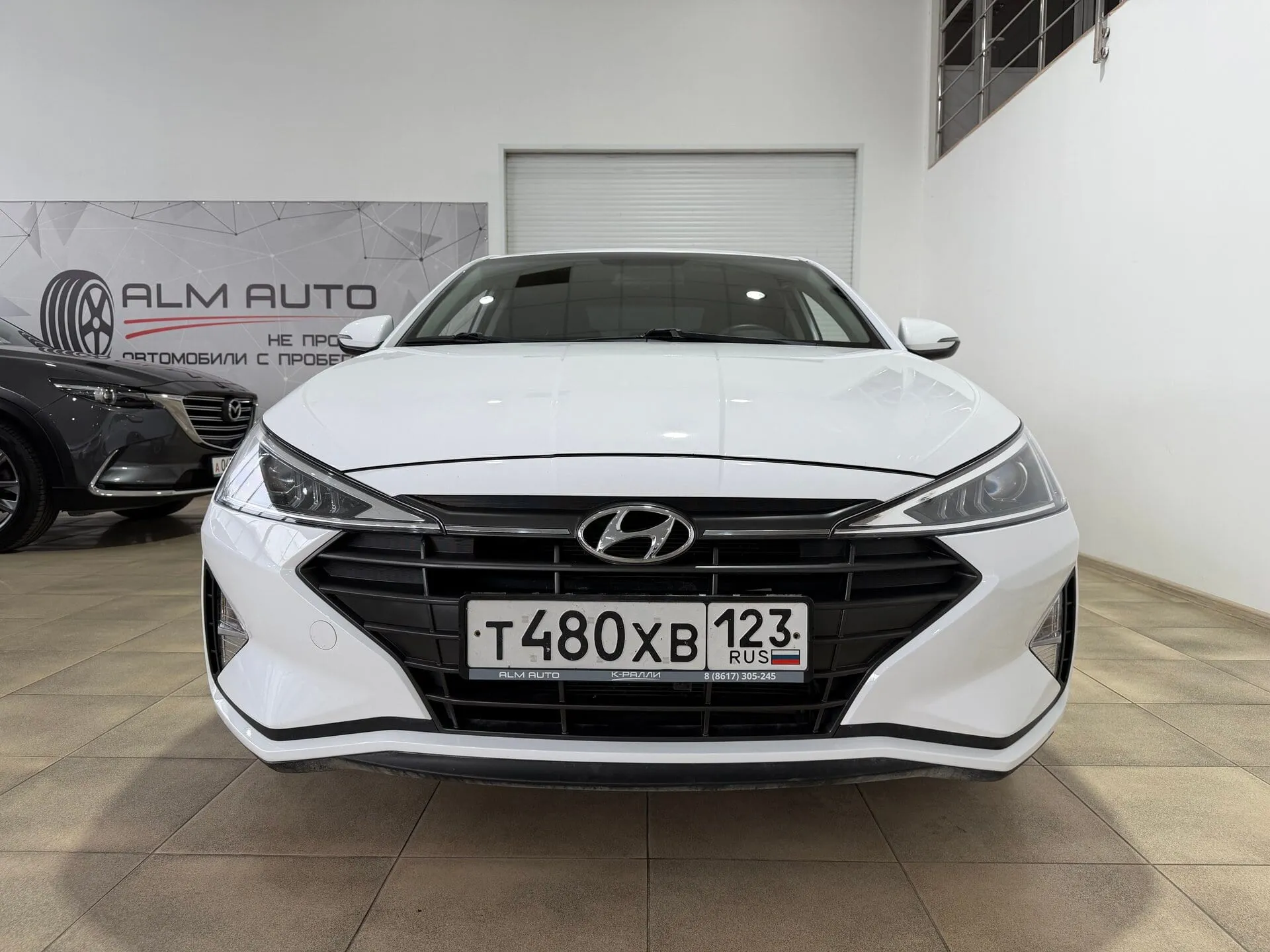 Hyundai Elantra — фото 15 из 34