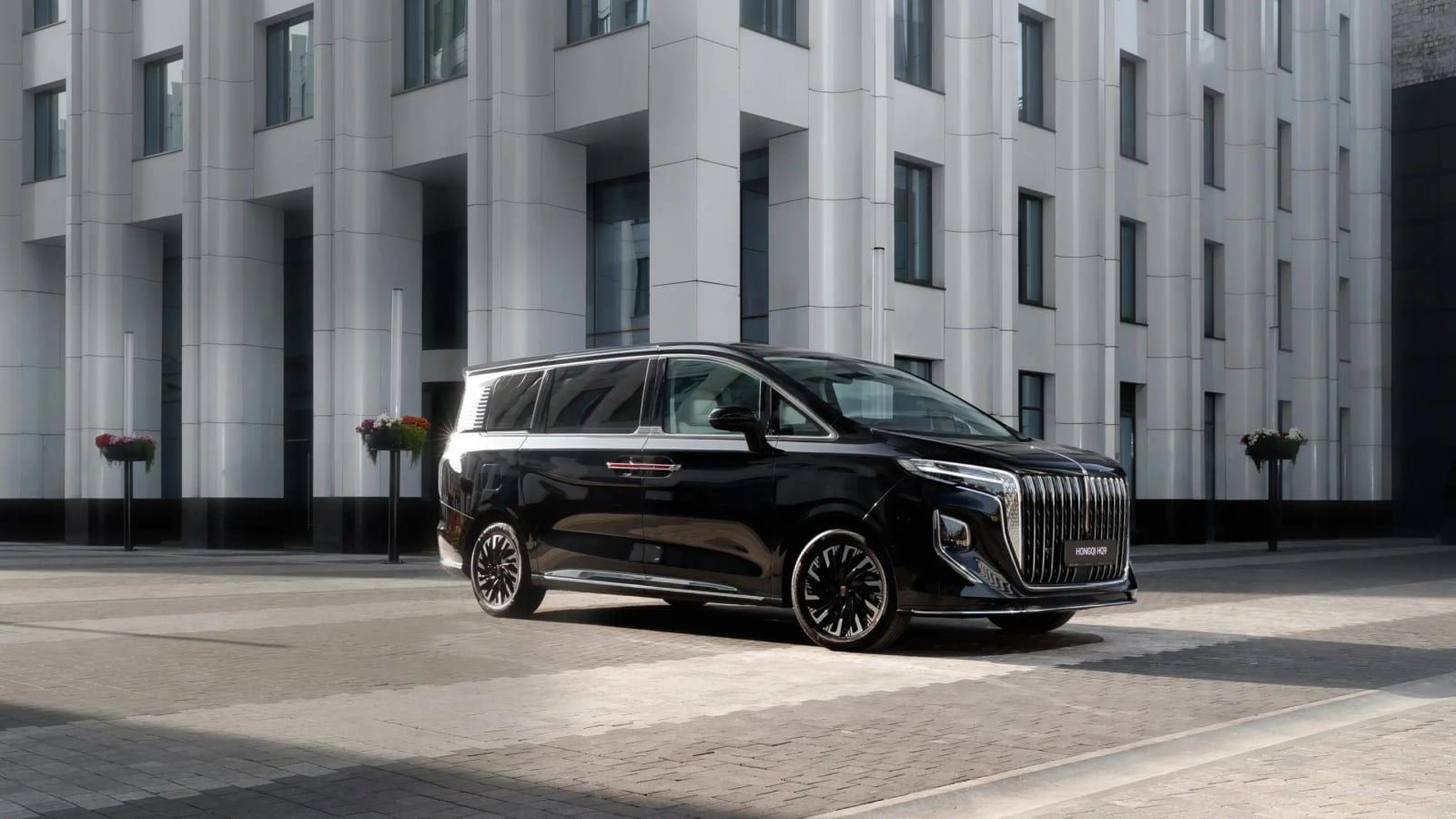 Hongqi HQ9