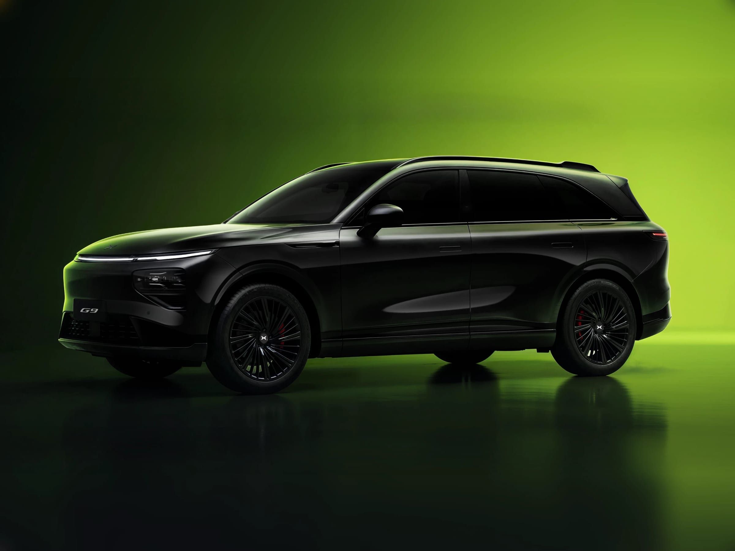 Xpeng G9